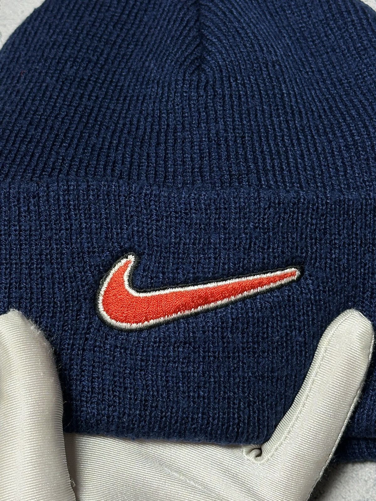 Nike Vintage Nike Beanie Hat Red Swoosh Logo Size ONE SIZE - 5 Thumbnail