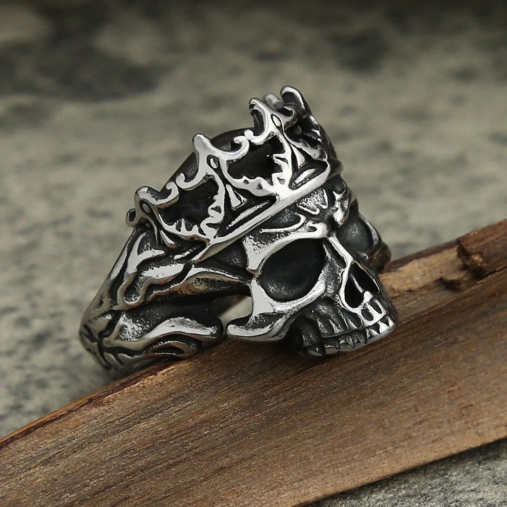 Vintage Gothic Crown Skull Ring Size ONE SIZE - 4 Thumbnail