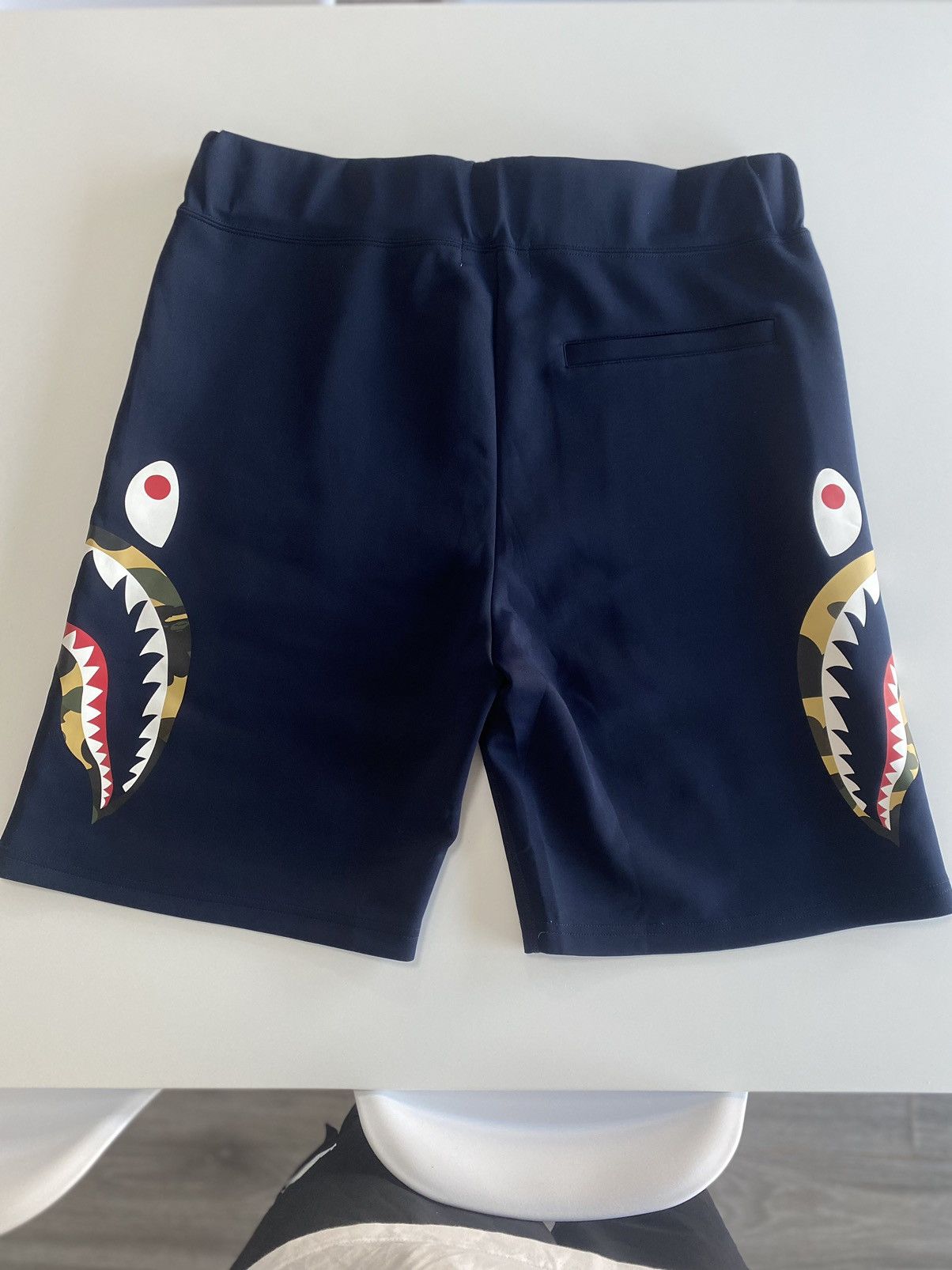 Bape Bape side shark shorts Size US 35 - 3 Thumbnail