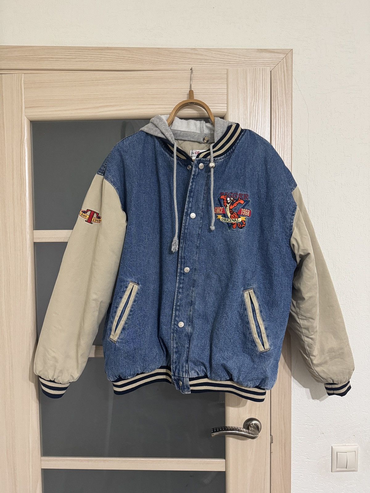 Disney Vintage Disney Tigger Bomber Jacket Size US L / EU 52-54 / 3 - 1 Thumbnail