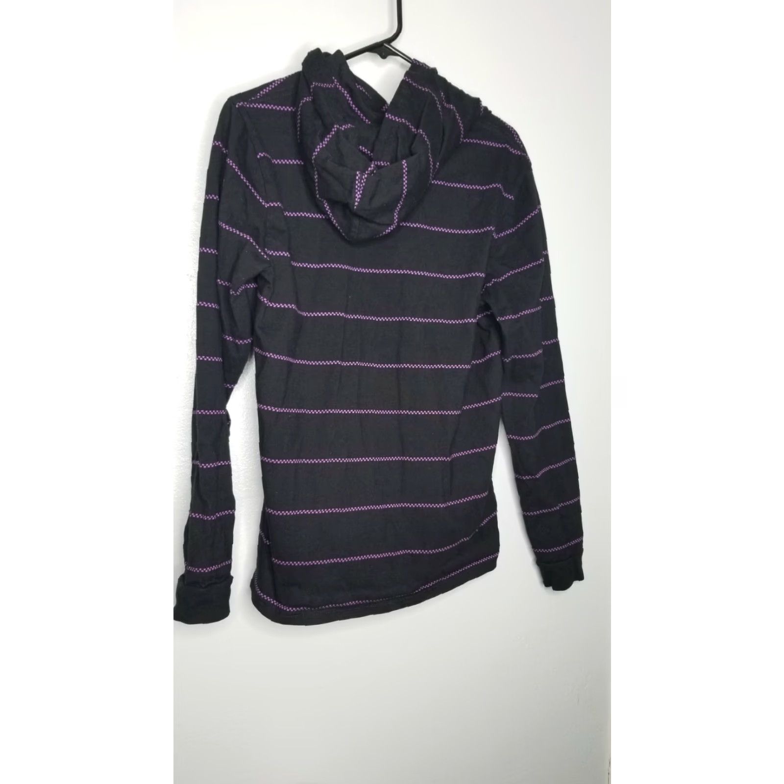 Vans VANS Belmont Striped HOODIE Shirt M Mens Pullover Black/Purple SKATER T SHIRT Size US M / EU 48-50 / 2 - 2 Thumbnail