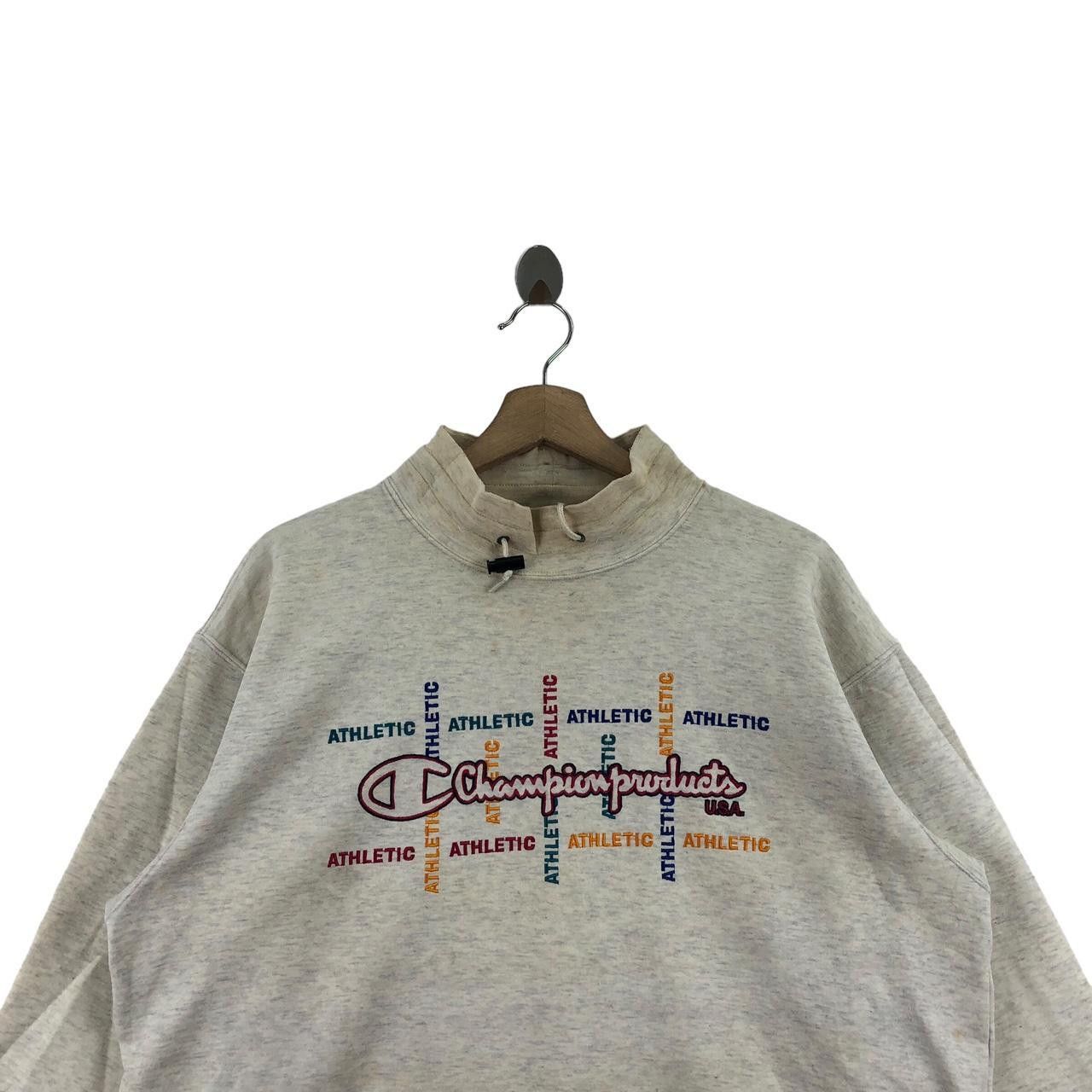 Champion Vintage CHAMPION PRODUCTS Embroidered Sweatshirt Sweater Size L / US 10 / IT 46 - 3 Thumbnail