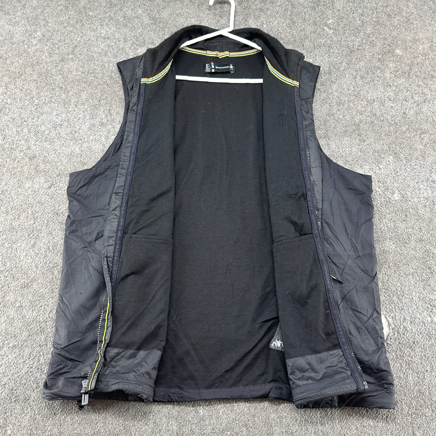 Smartwool Smartwool Smartloft Vest Mens XL Black Full Zip Lined Insulated Nylon Sleeveless Vest Full Zip Insulated Black Mens XL SmartWool Size US XL / EU 56 / 4 - 3 Thumbnail