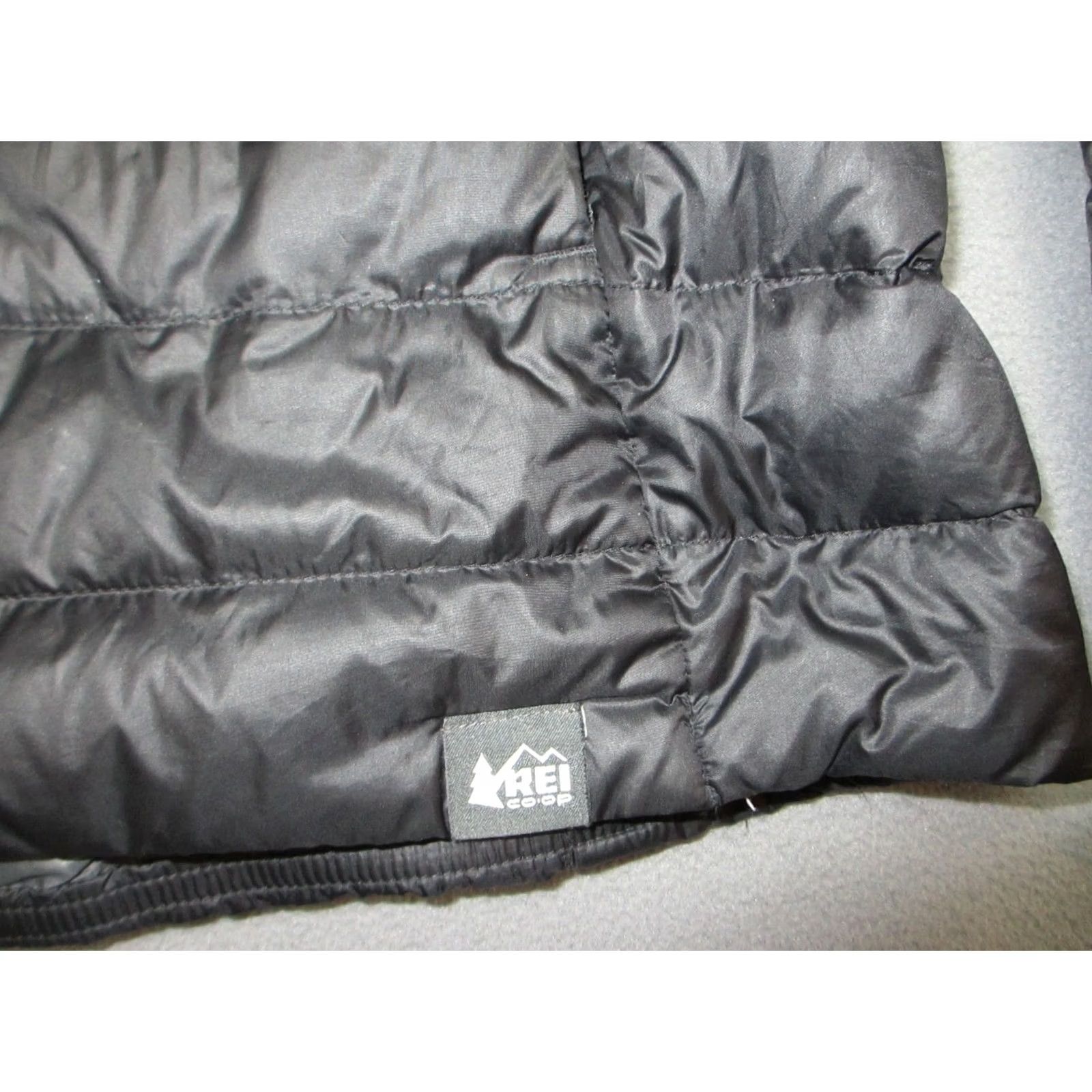Vintage REI Jacket Womens Medium Black Puffer Down Nylon Full Zip Mock Neck Outdoor Logo Size M / US 6-8 / IT 42-44 - 2 Thumbnail