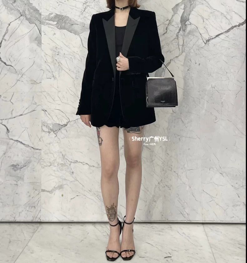Saint Laurent Paris Saint laurent paris Velvet blazer 2506-Nextarrow Size XS / US 0-2 / IT 36-38 - 4 Thumbnail