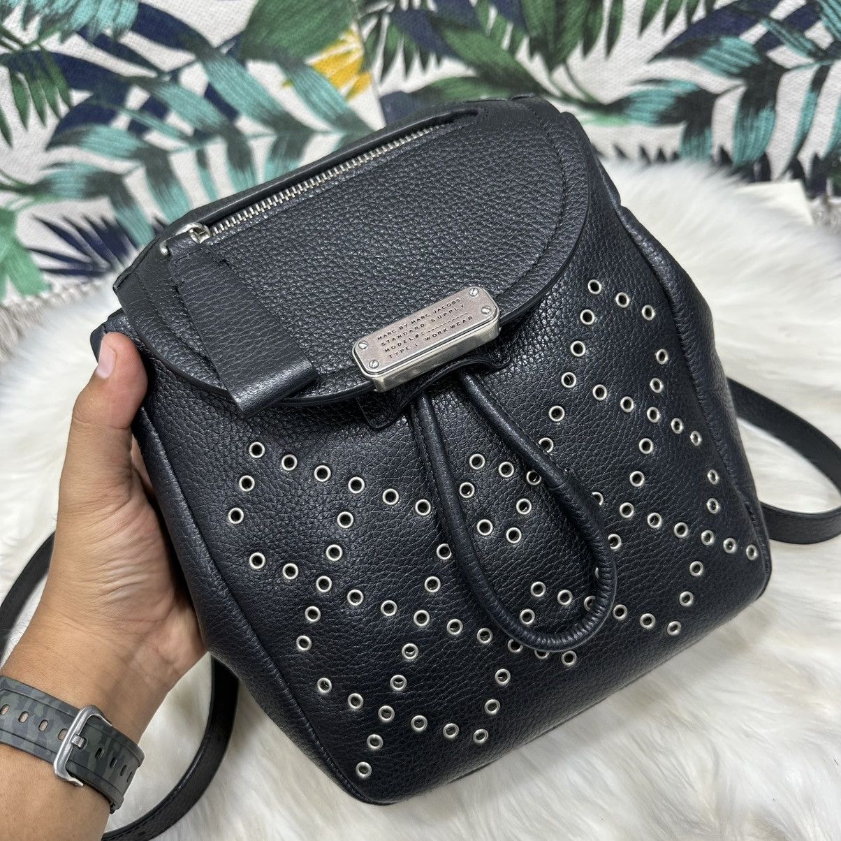 Marc by Marc Jacobs Authentic MARC BY MARC JACOBS Leather Backpack Size ONE SIZE - 2 Thumbnail