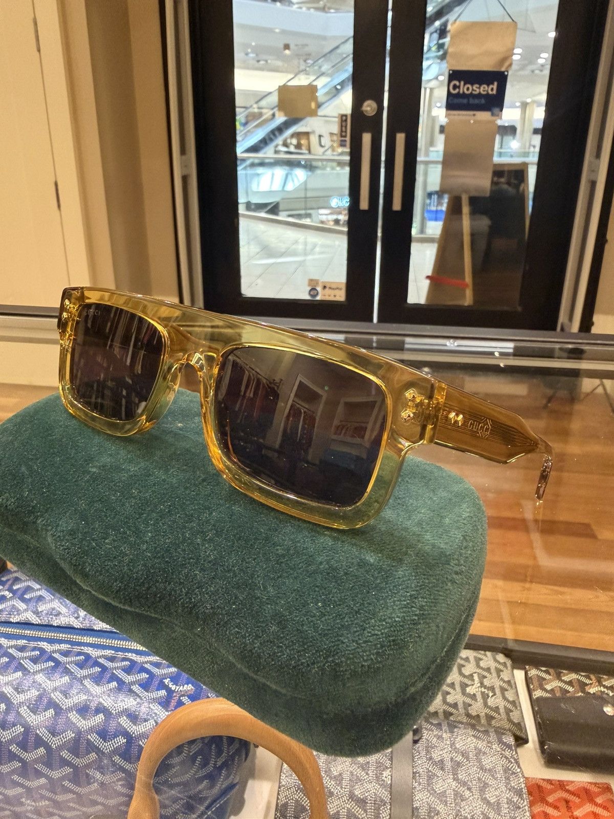 Gucci Gucci Clear Sunglasses Size ONE SIZE - 1 Thumbnail