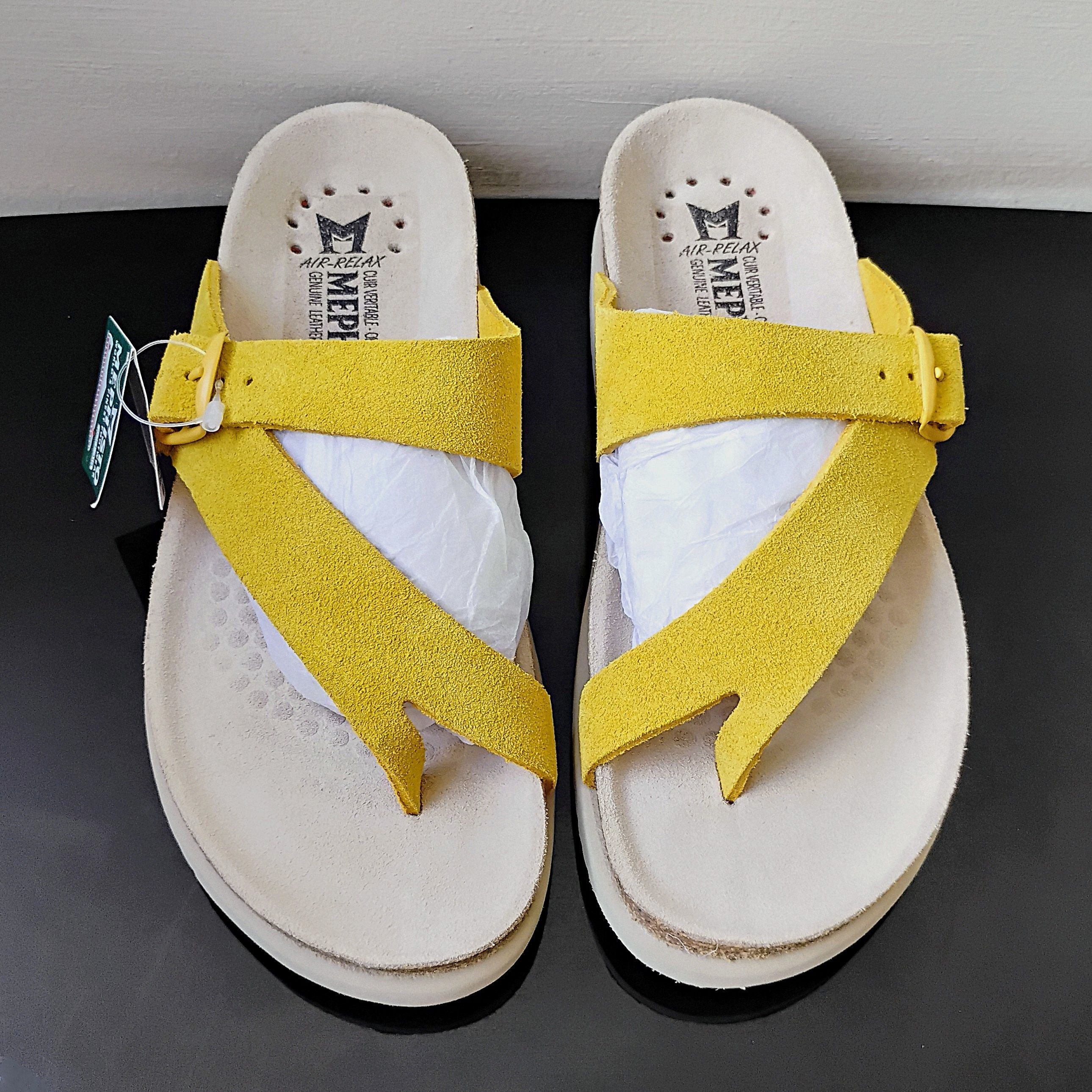 Mephisto Mephisto Women's Helen Toe Loop Sandal in Beautiful Yellow Size US 7 / IT 37 - 4 Thumbnail