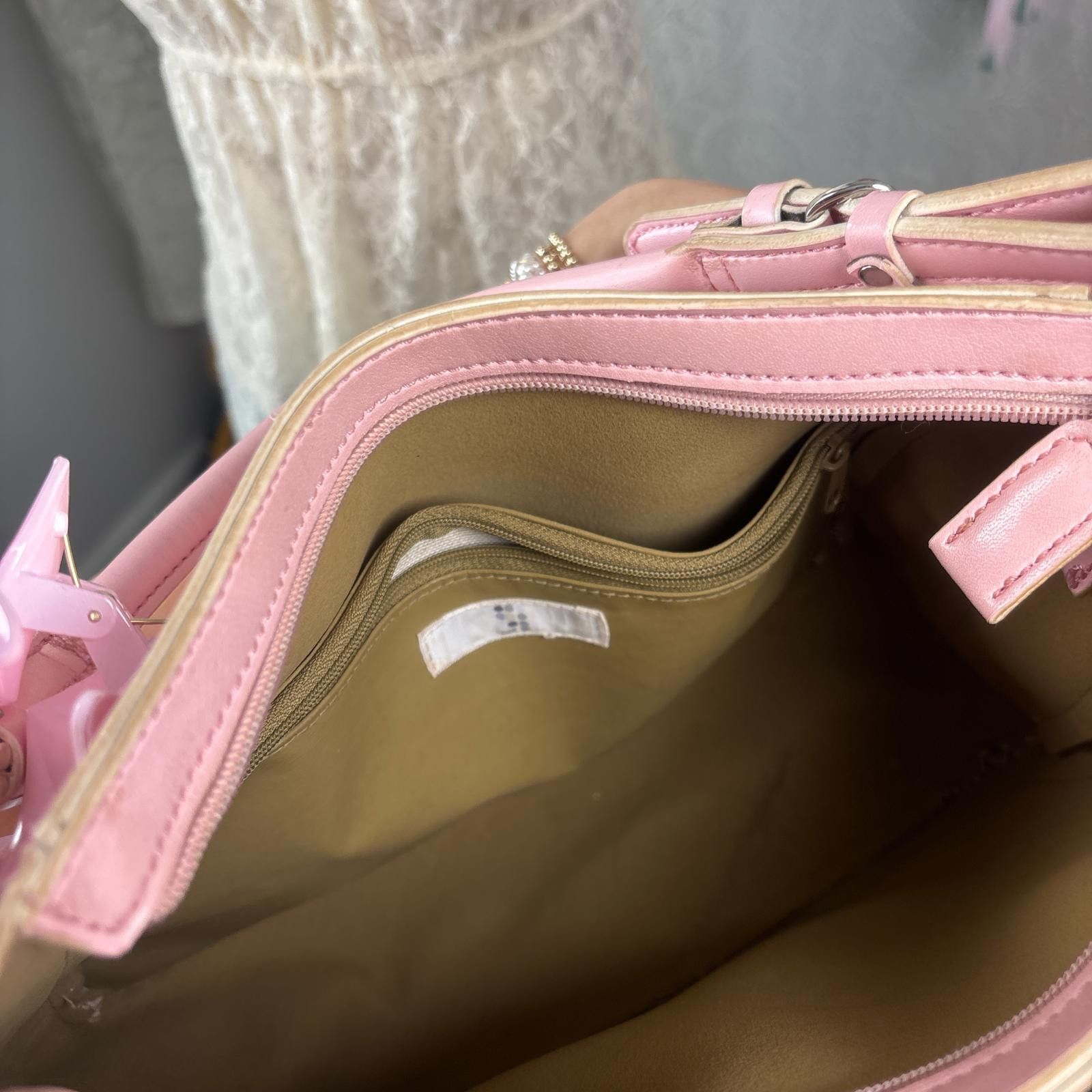 Apt. 9 y2k pink faux leather coquette purse Size ONE SIZE - 4 Thumbnail