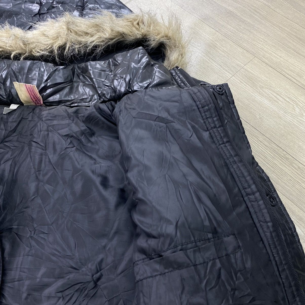 Japanese Brand 2000s B One Soul IfSixWasNine Kmrii Goa Lgb Fur Down Jacket Size US XL / EU 56 / 4 - 15 Thumbnail