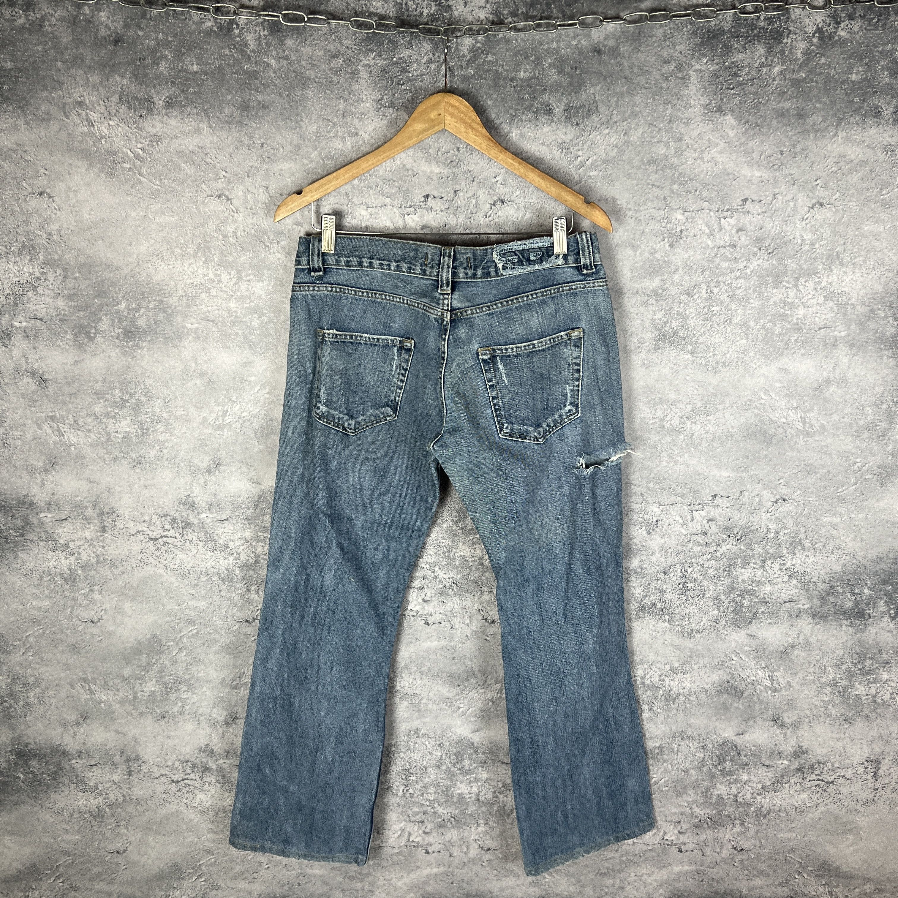 Diesel Diesel Vintage Women's Jeans Size 34 Blue Size US 34 / EU 50 - 5 Thumbnail