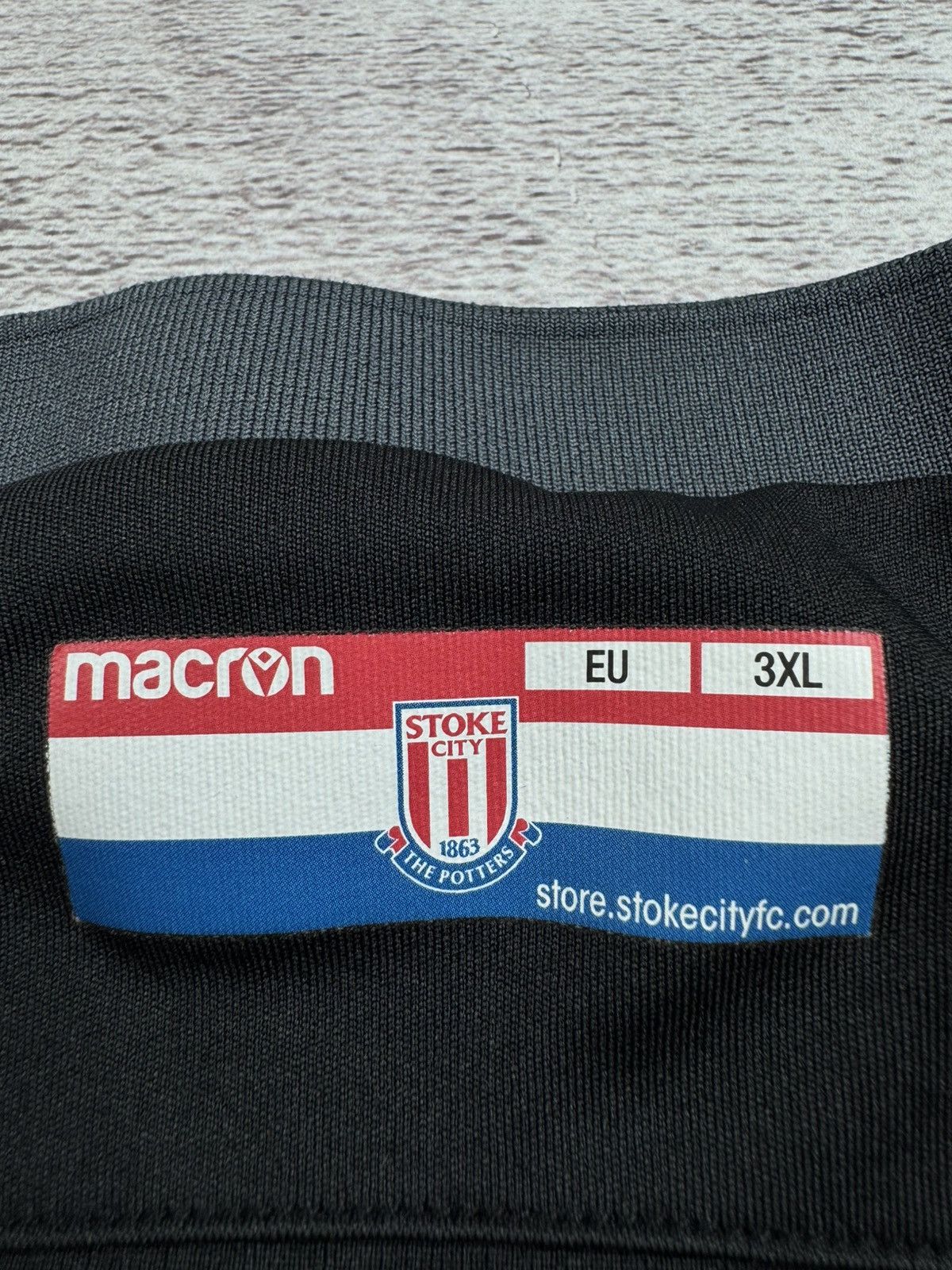 Macron Stoke City Macron 2019 2020 Away Soccer Football Men’s 3XL Retro T Shirt Jersey Size US XXL / EU 58 / 5 - 8 Thumbnail
