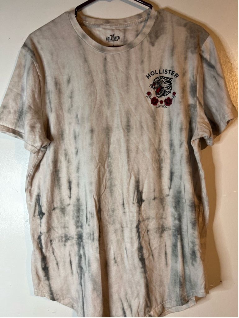 Hollister Men's Hollister T-shirt Size L Gray Tiger Graphic Tee Size US L / EU 52-54 / 3 - 1 Thumbnail