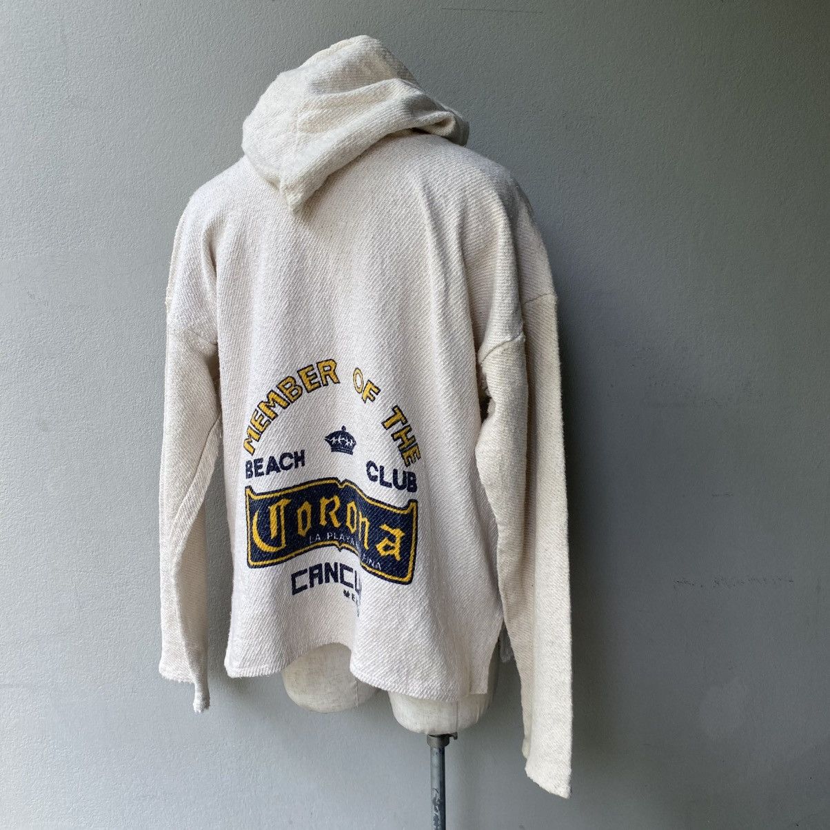 Vintage Beige Corona Cancun Baja Hoodie Size US L / EU 52-54 / 3 - 17 Thumbnail