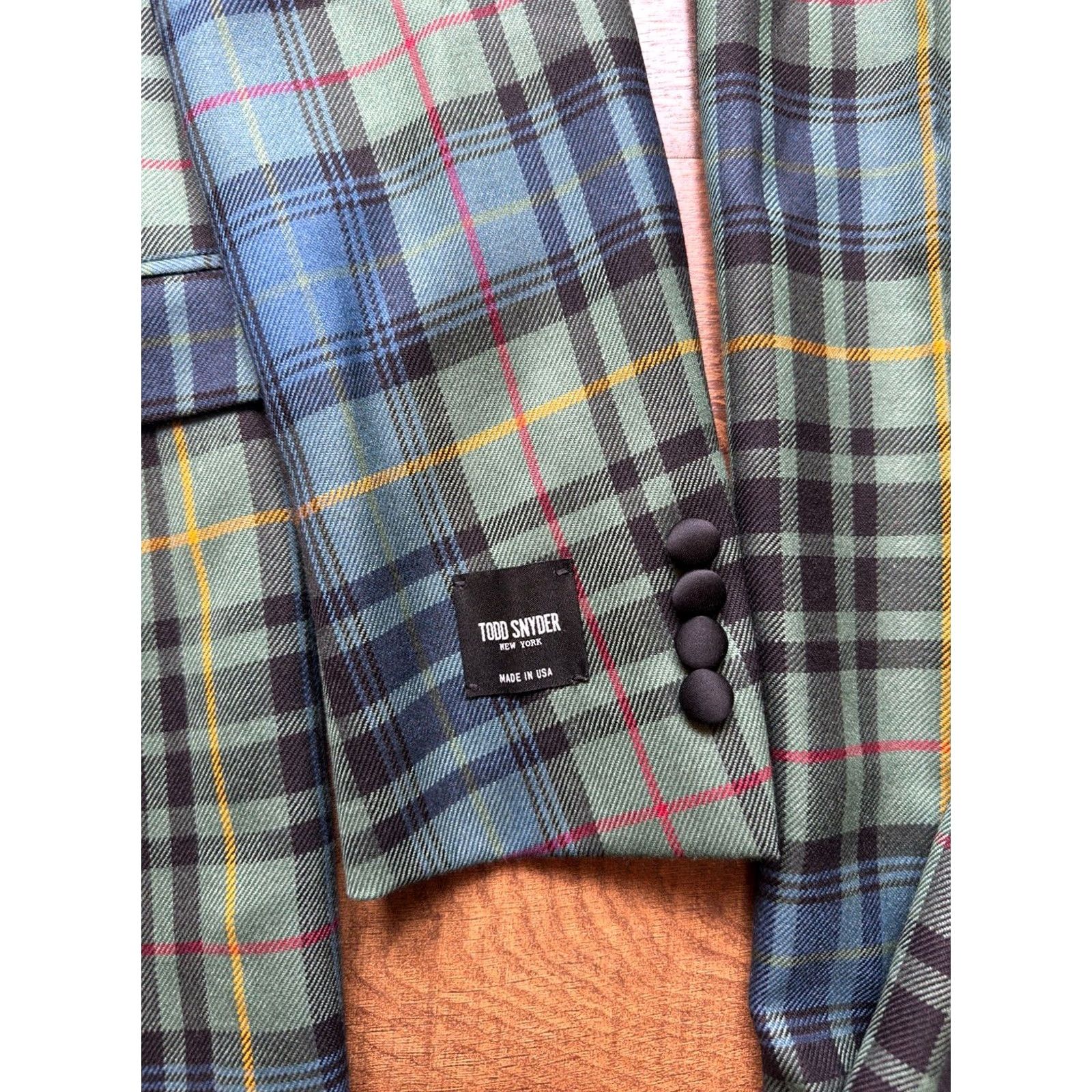 Todd Snyder NWT Todd Snyder Italian Peak Lapel Tuxedo Suit Wool Tartan Plaid Mens Size 40L Jacket Pants 2 Piece Green Wool Peak Taupe/Green? Size 40R - 5 Thumbnail