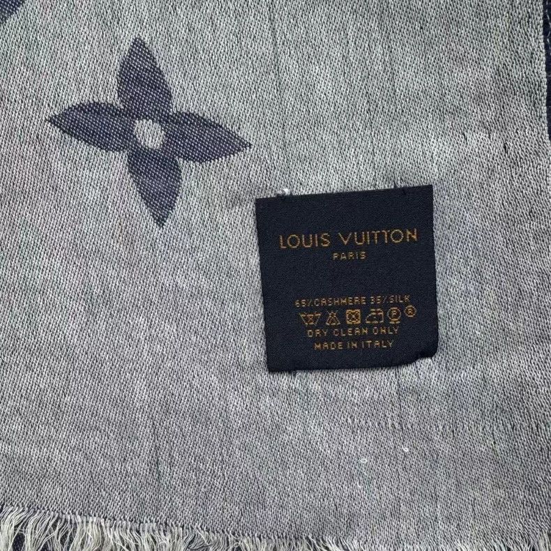 Louis Vuitton Louis Vuitton Cashmere and silk-blended shawl scarf Size ONE SIZE - 3 Thumbnail