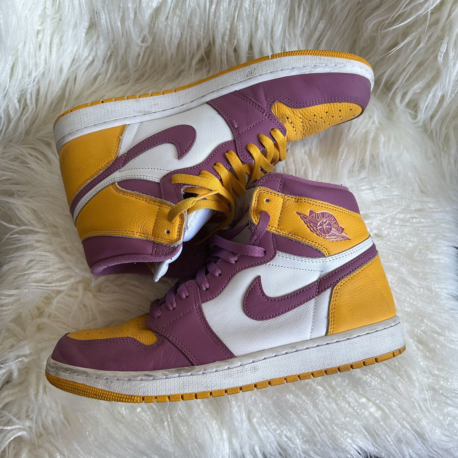 Nike Men's Nike Air Jordan 1 Retro High OG Size 12 Brotherhood Size US 12 / EU 45 - 5 Thumbnail