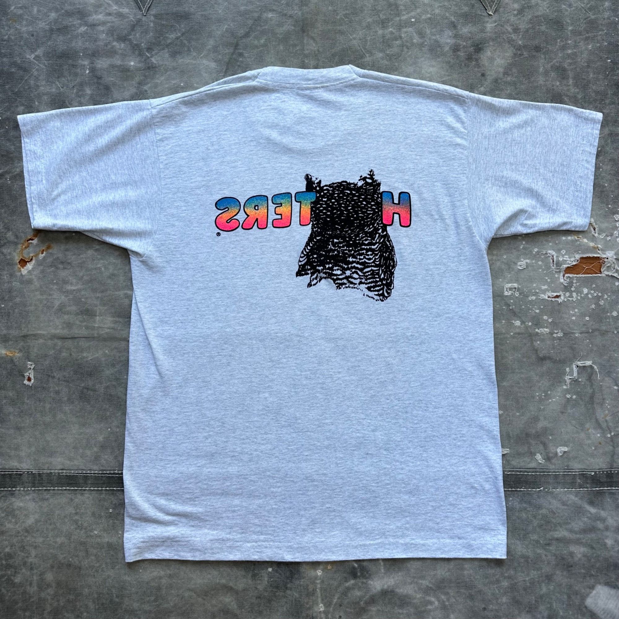 Vintage Vintage 80s/90s Hooters Kansas City Front and Back Shirt Size US XL / EU 56 / 4 - 2 Thumbnail