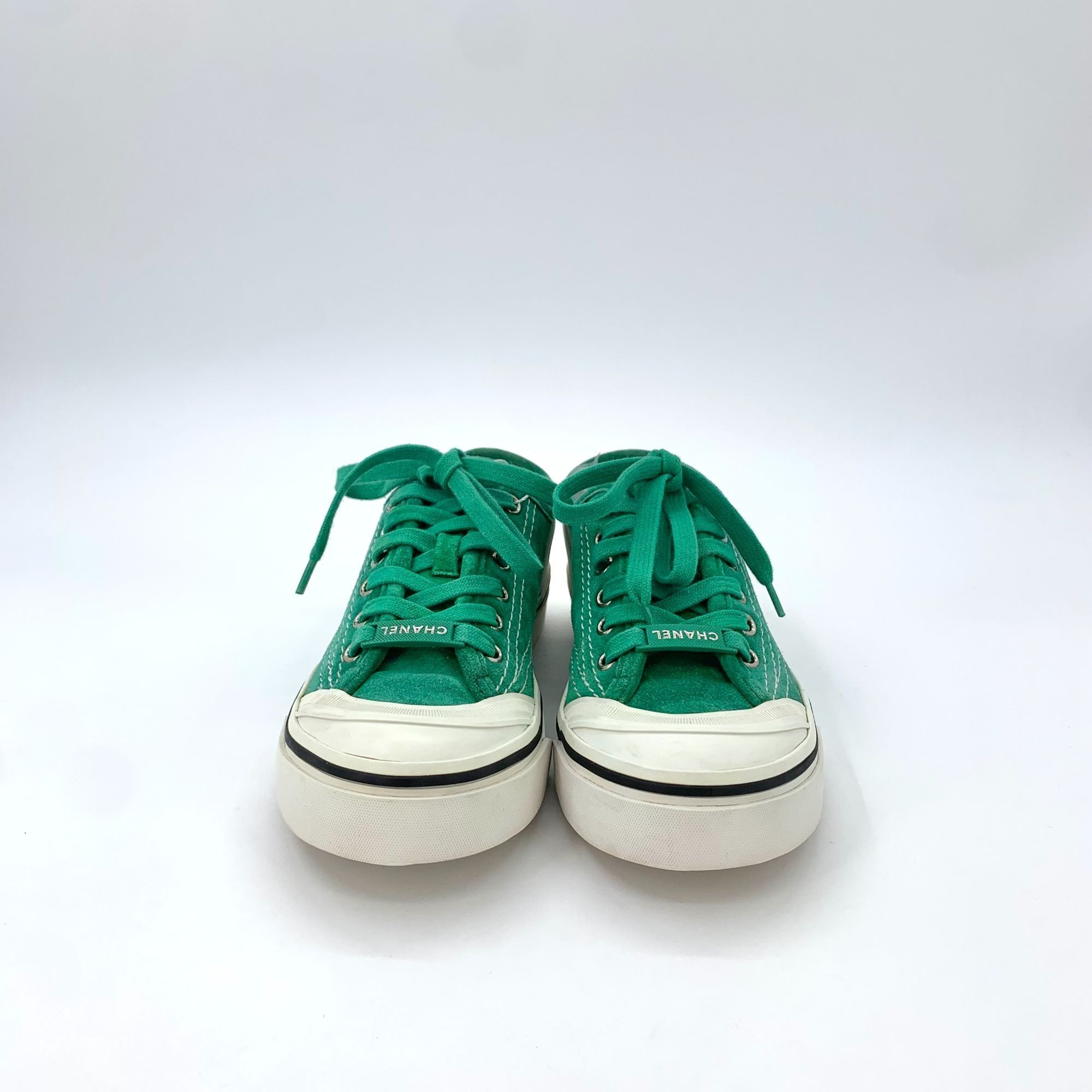 Chanel Chanel Green Suede Low-Top Sneakers With Embossed Logo Size US 5.5 / EU 38 - 3 Thumbnail