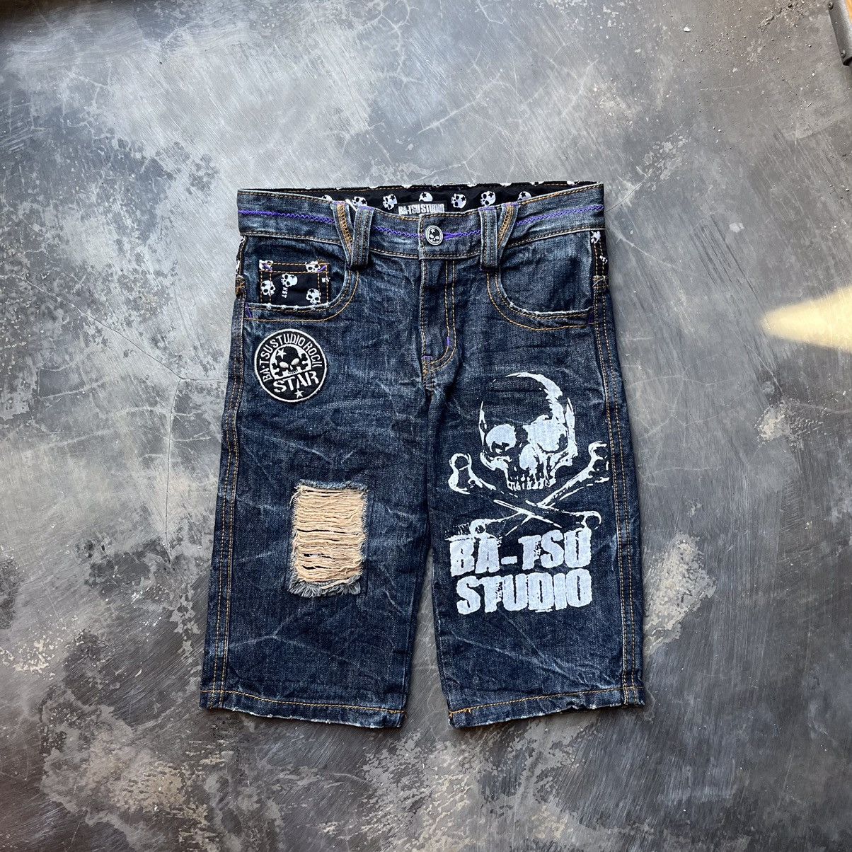If Six Was Nine × Japanese Brand × KMRii Batsu studio mad punk skull short pants Size US 29 - 1 Thumbnail