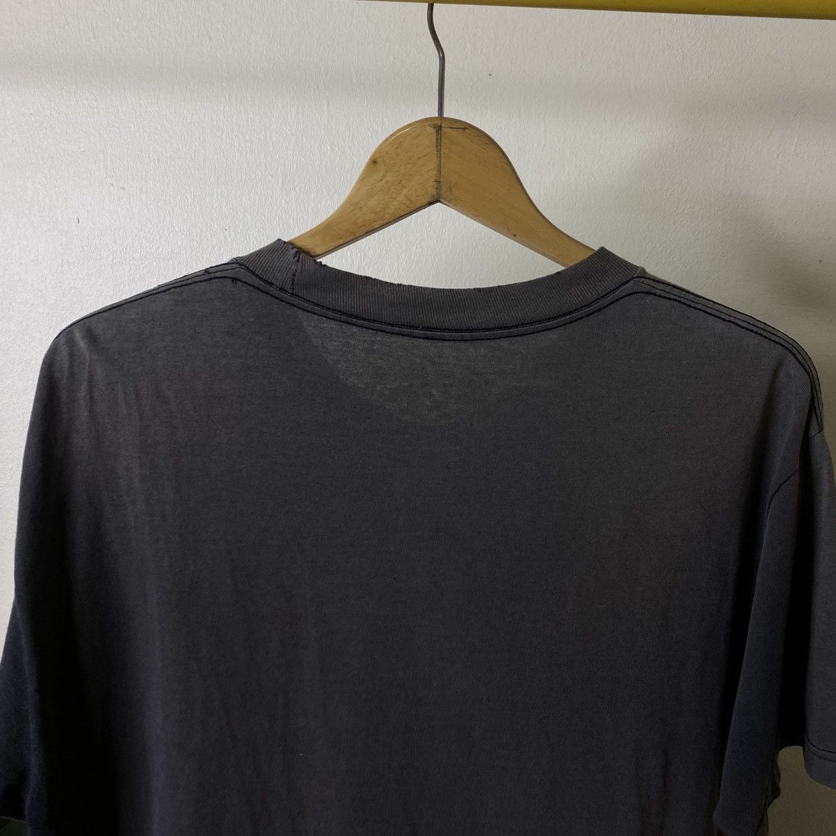 X-LARGE 2000s Xlarge Skateboard Sunfaded Skater T Shirt Size US M / EU 48-50 / 2 - 6 Thumbnail