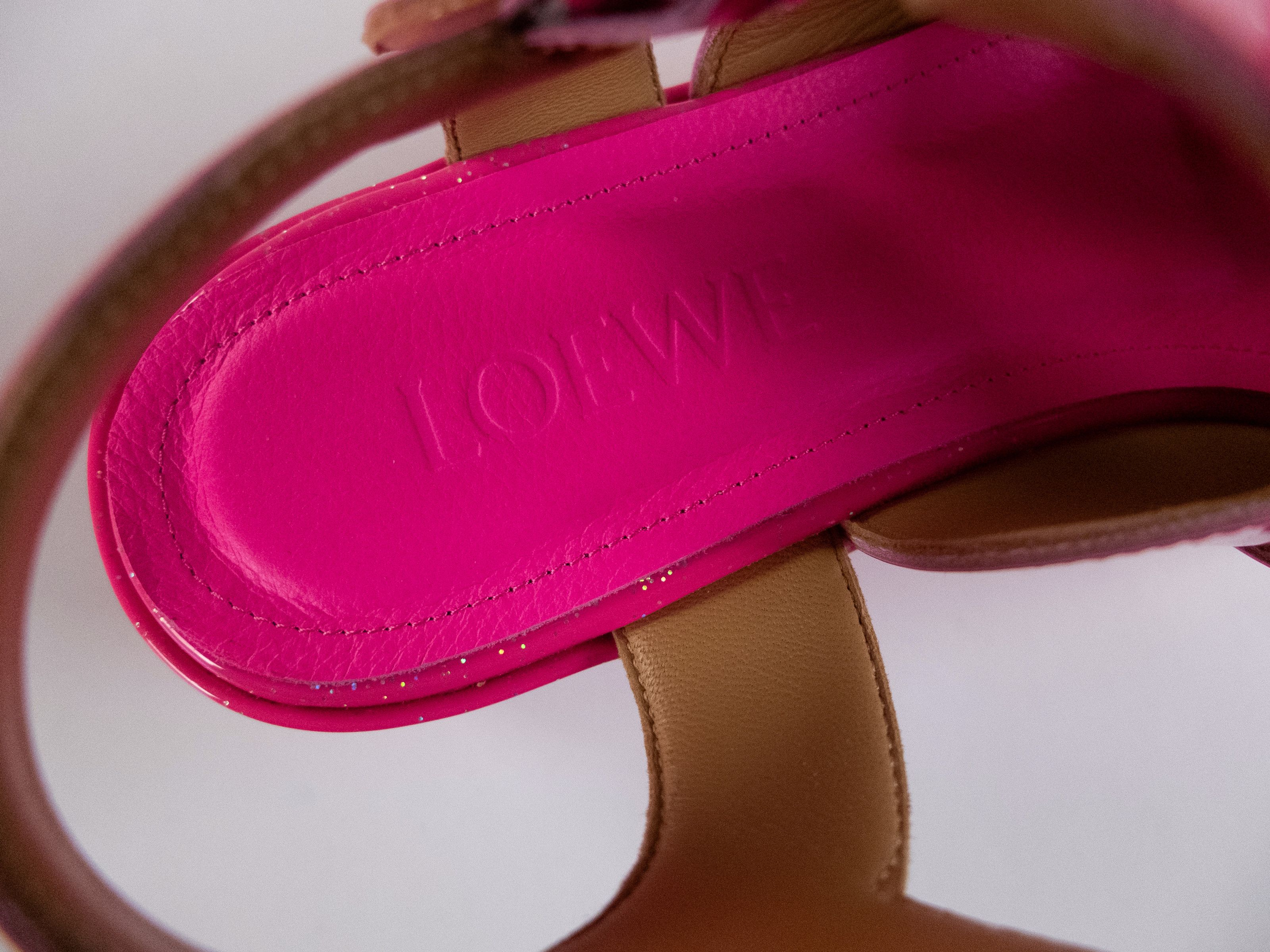 Loewe LOEWE Fisherman neon pink glitter platform wedge sandals 37 Size US 7 / IT 37 - 7 Thumbnail