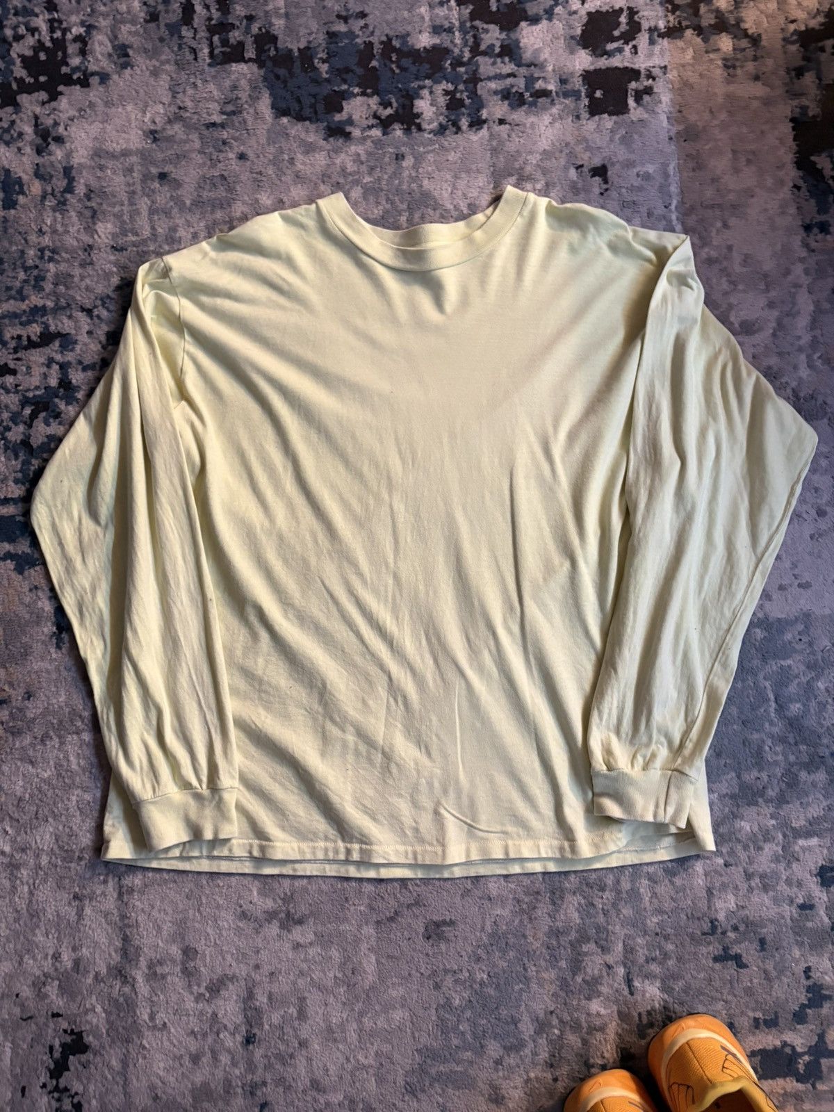 Yeezy YEEZY SEASON 6 LONG SLEEVE FROZEN YELLOW Size US XL / EU 56 / 4 - 1 Thumbnail