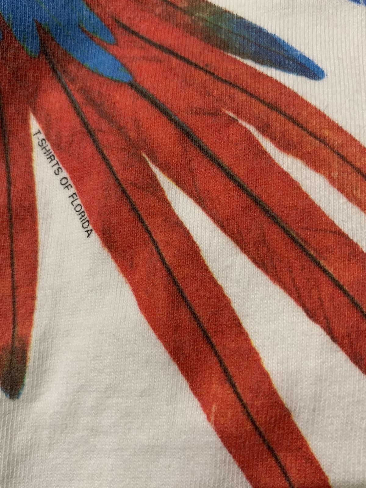 Other Vintage Artwork Couple Parrots by Roger Swainston T Shirt Size US L / EU 52-54 / 3 - 12 Thumbnail