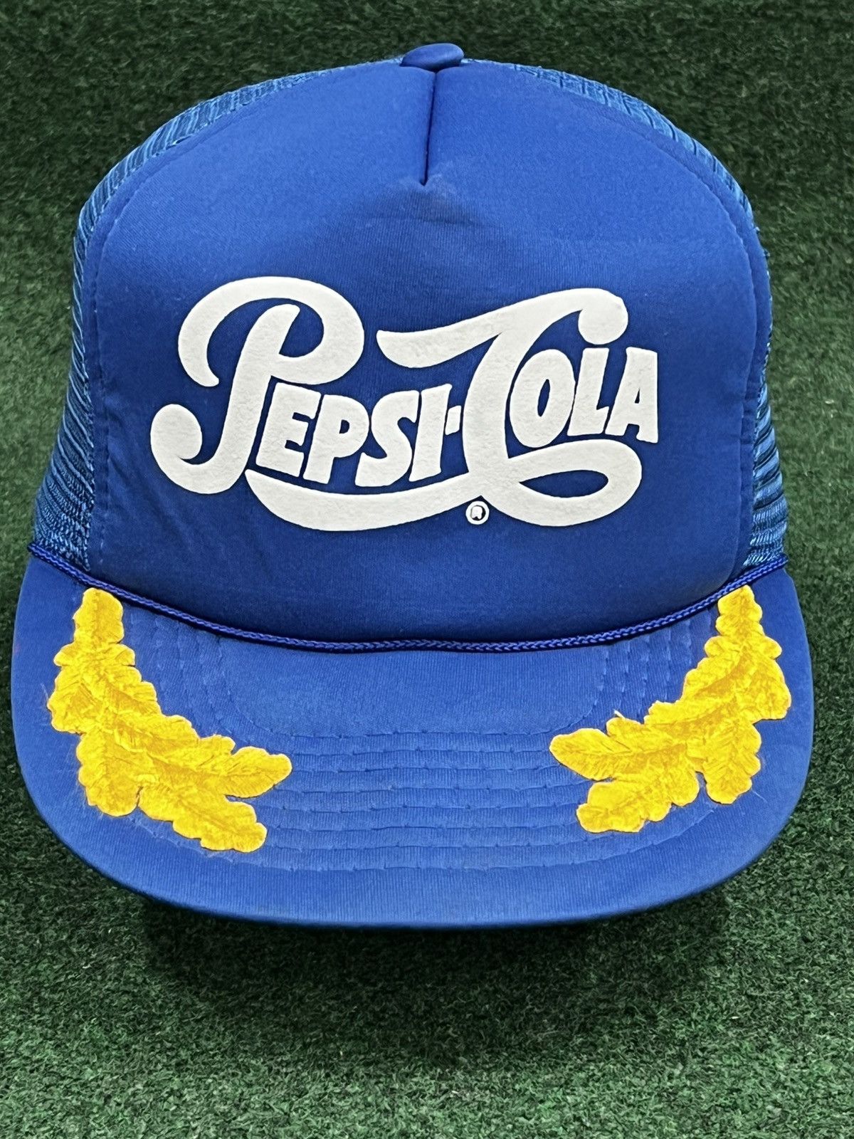 Pepsi Vintage 90s Pepsi Cola Gold Leaf Trucker Hat Size ONE SIZE - 1 Thumbnail