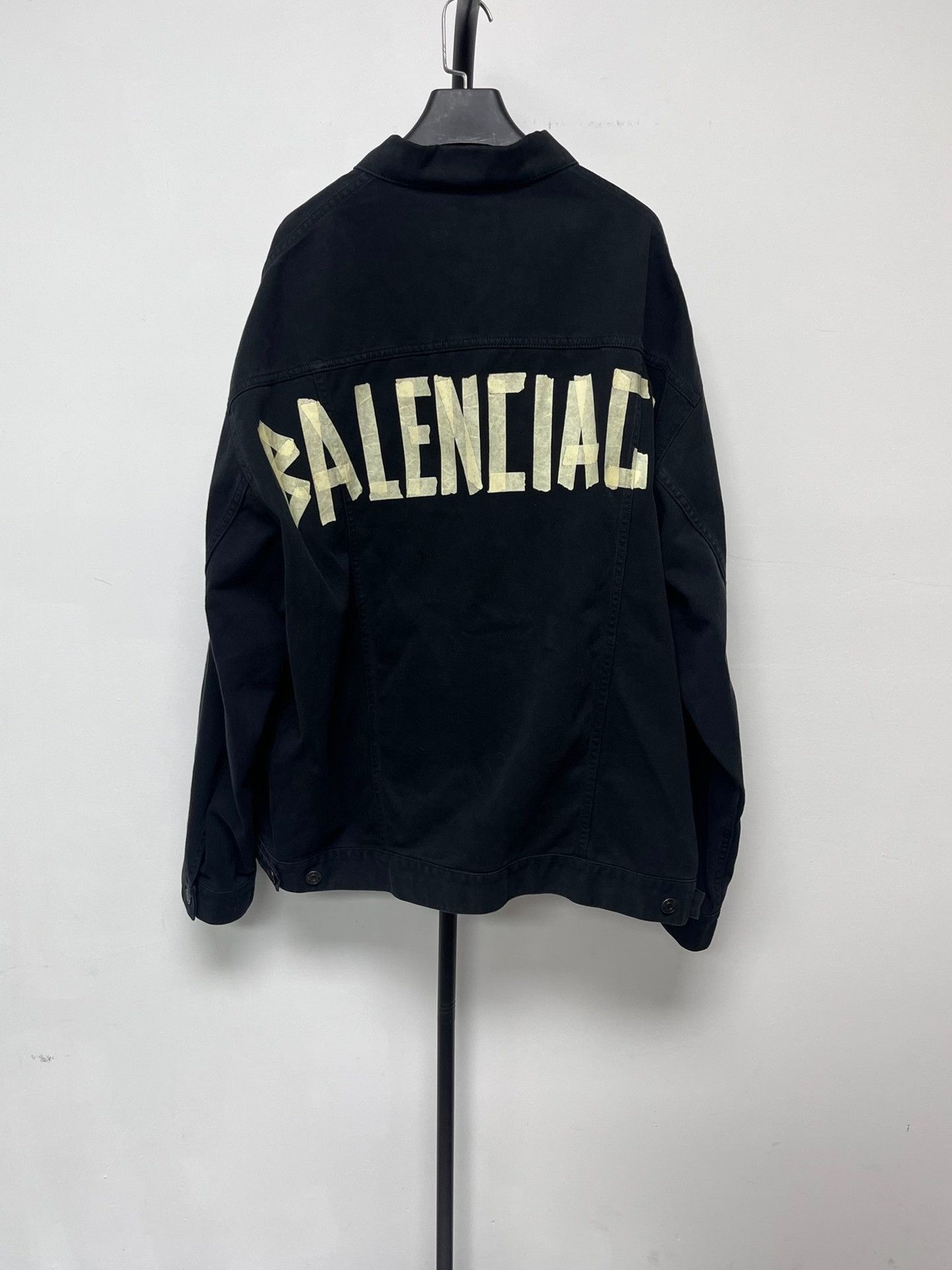 Balenciaga Balenciaga Logo Print Oversized Denim Jacket Size US M / EU 48-50 / 2 - 1 Thumbnail