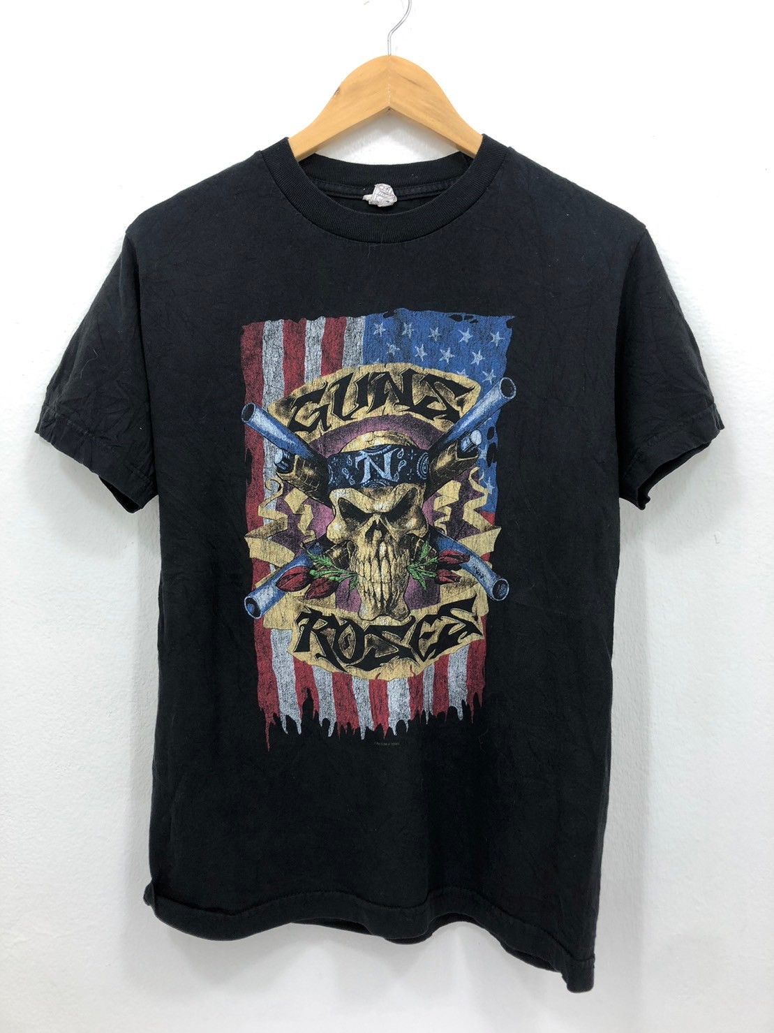 Vintage Vintage Gun N Roses shirt BN Size US S / EU 44-46 / 1 - 2 Thumbnail