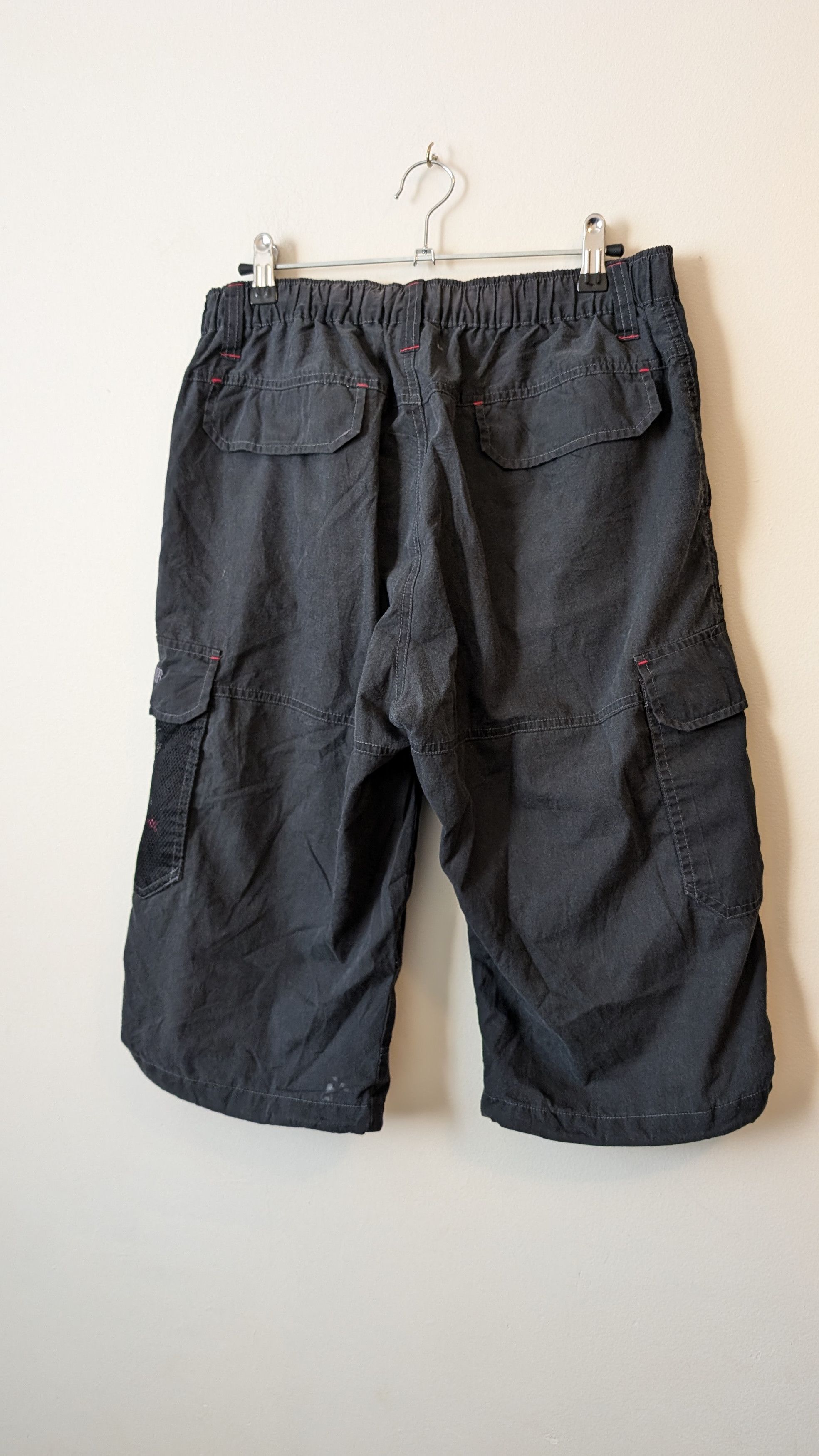 Oakley 6 Pocket Long Cargo Shorts Size US 30 / EU 46 - 3 Thumbnail