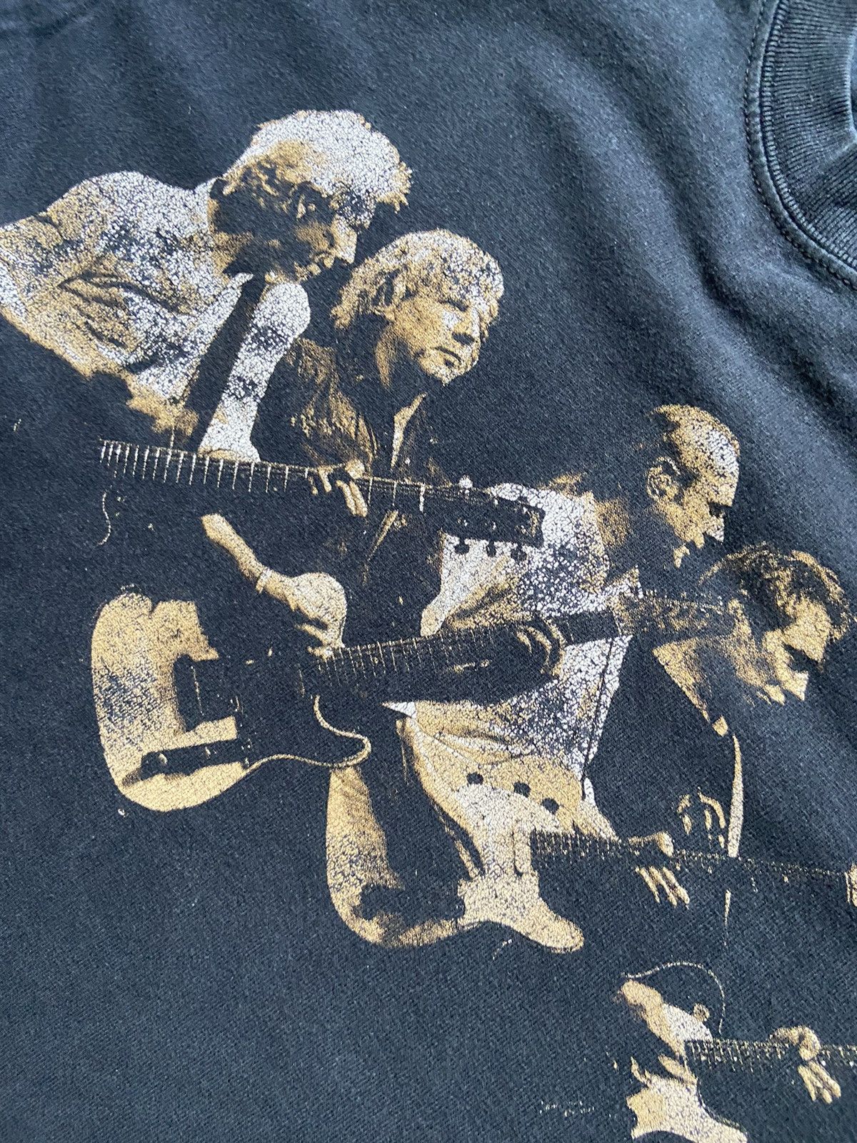 Band Tees Vintage Status Quo 2006 Just Dion’ it UK tour Tee Size US M / EU 48-50 / 2 - 3 Thumbnail