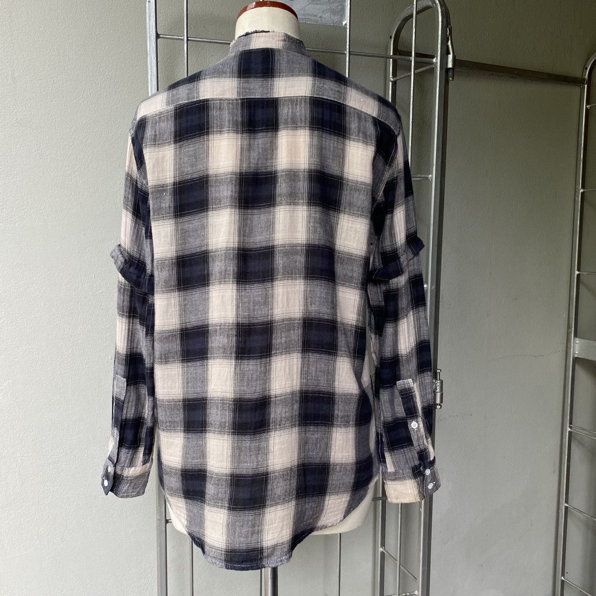 Balmain BALMAIN Gray-Black Plaid Ruffle Sleeve Shirt Size M / US 6-8 / IT 42-44 - 20 Thumbnail