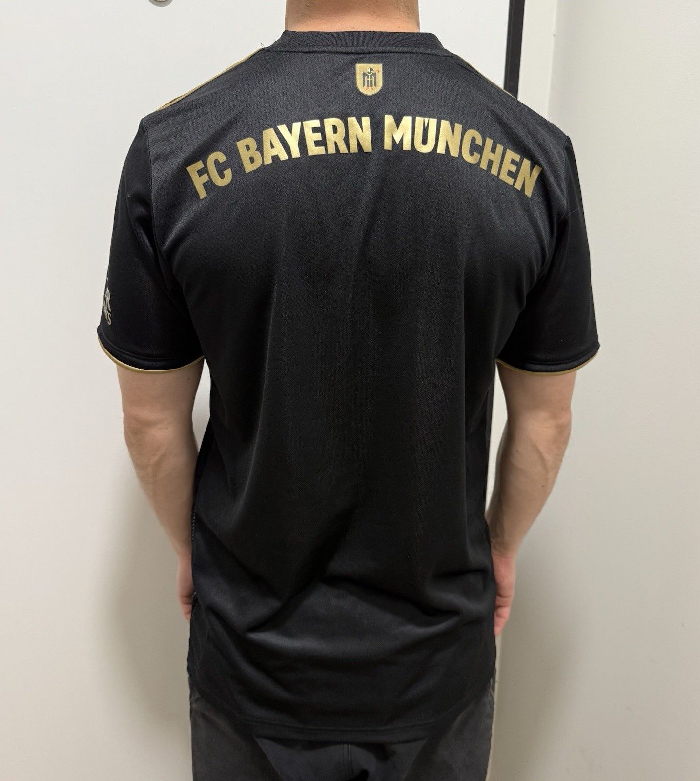 Adidas DDP Fc Bayern Munich 2021 2022 Away Soccer Jersey Shirt Size US M / EU 48-50 / 2 - 3 Thumbnail