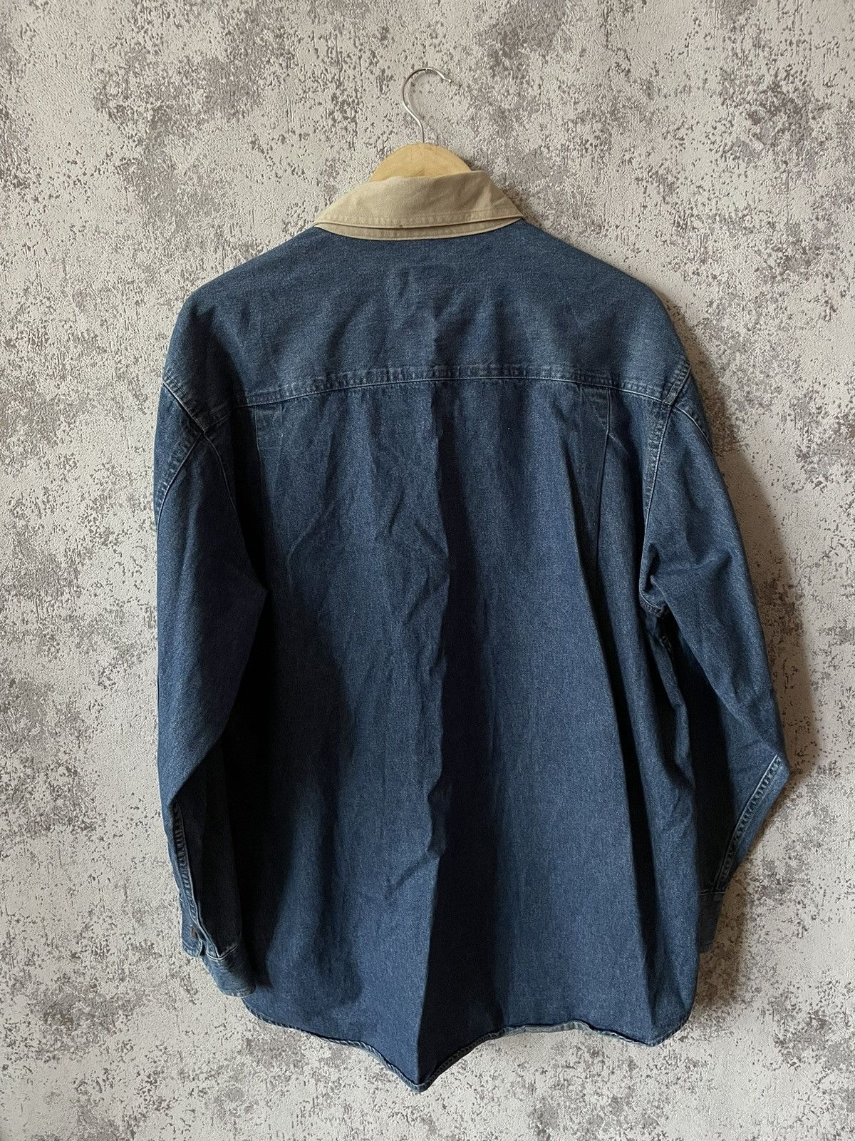 Vintage Vintage Woolrich Denim Jeans Button Up Shirt Size US L / EU 52-54 / 3 - 7 Thumbnail