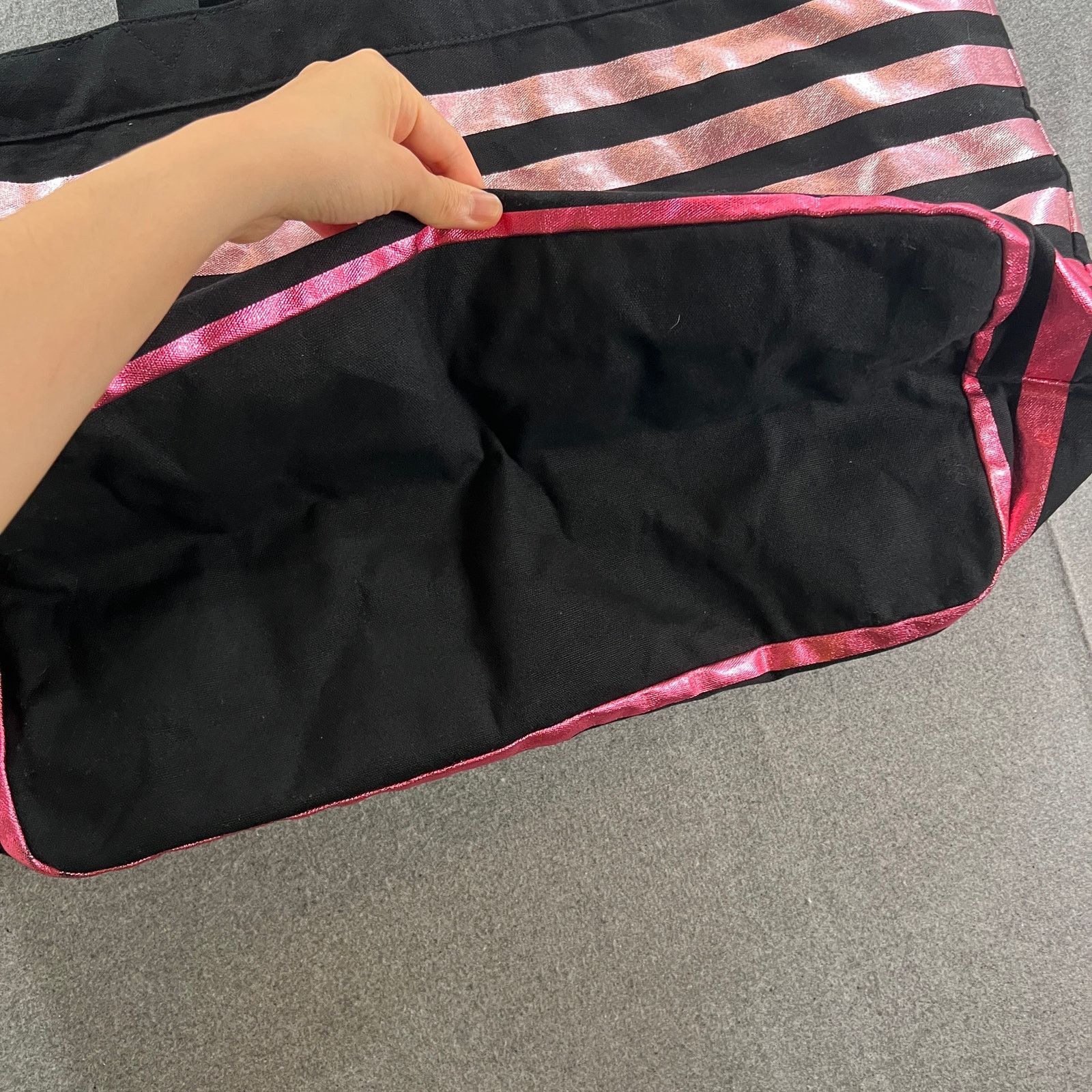 Victoria's Secret Victoria's Secret Women Tote Pink Handbags Size ONE SIZE - 7 Thumbnail