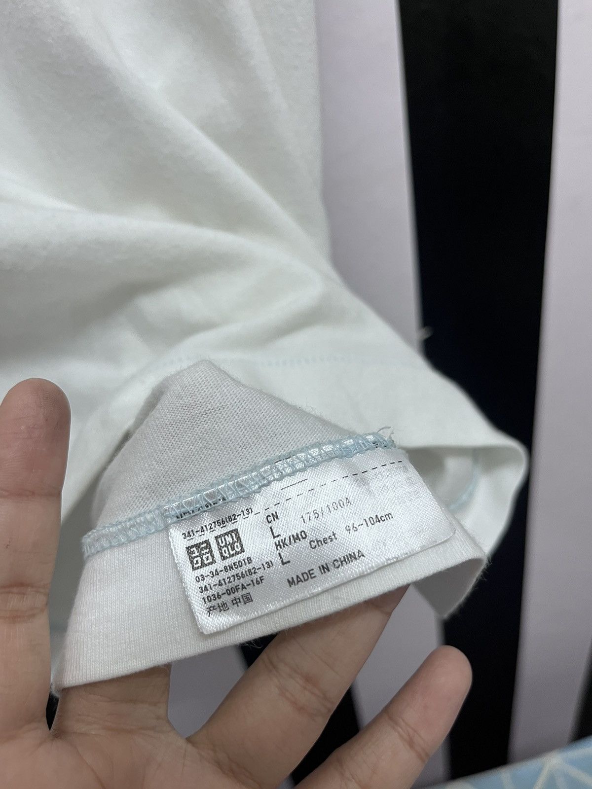 Japanese Brand × Kaws × Uniqlo Kaws t-shirt Uniqlo Japanese Size US L / EU 52-54 / 3 - 5 Thumbnail