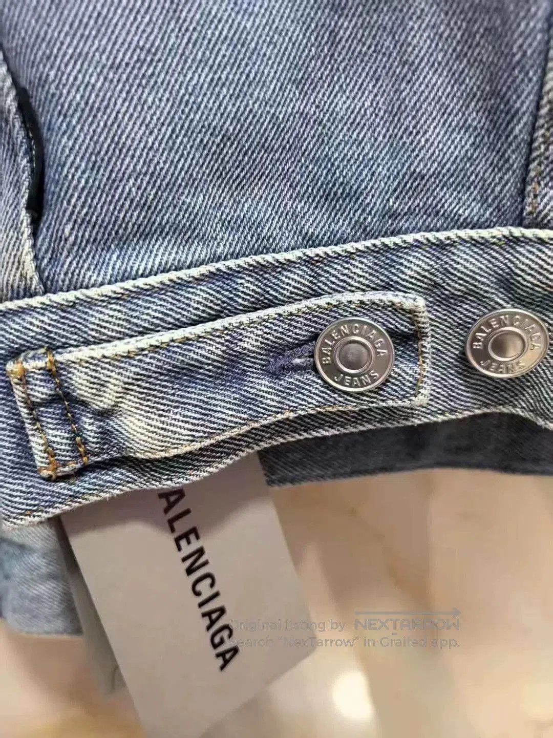 Balenciaga Balenciaga Light Wash Denim Jacket. Size US XS / EU 42 / 0 - 5 Thumbnail