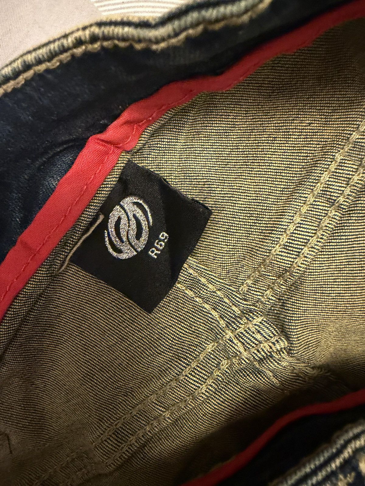Other R69 vintage-style distressed jeans with heavy detailing Size US 31 - 5 Thumbnail