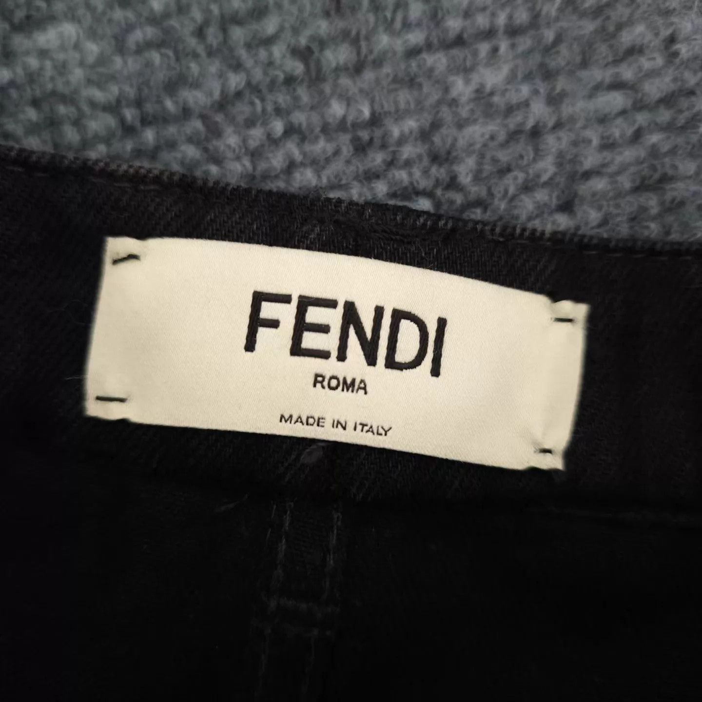 Fendi Fendi Black All-Over Logo Denim Skirt Size 38 Size 26" / US 2 / IT 38 - 3 Thumbnail