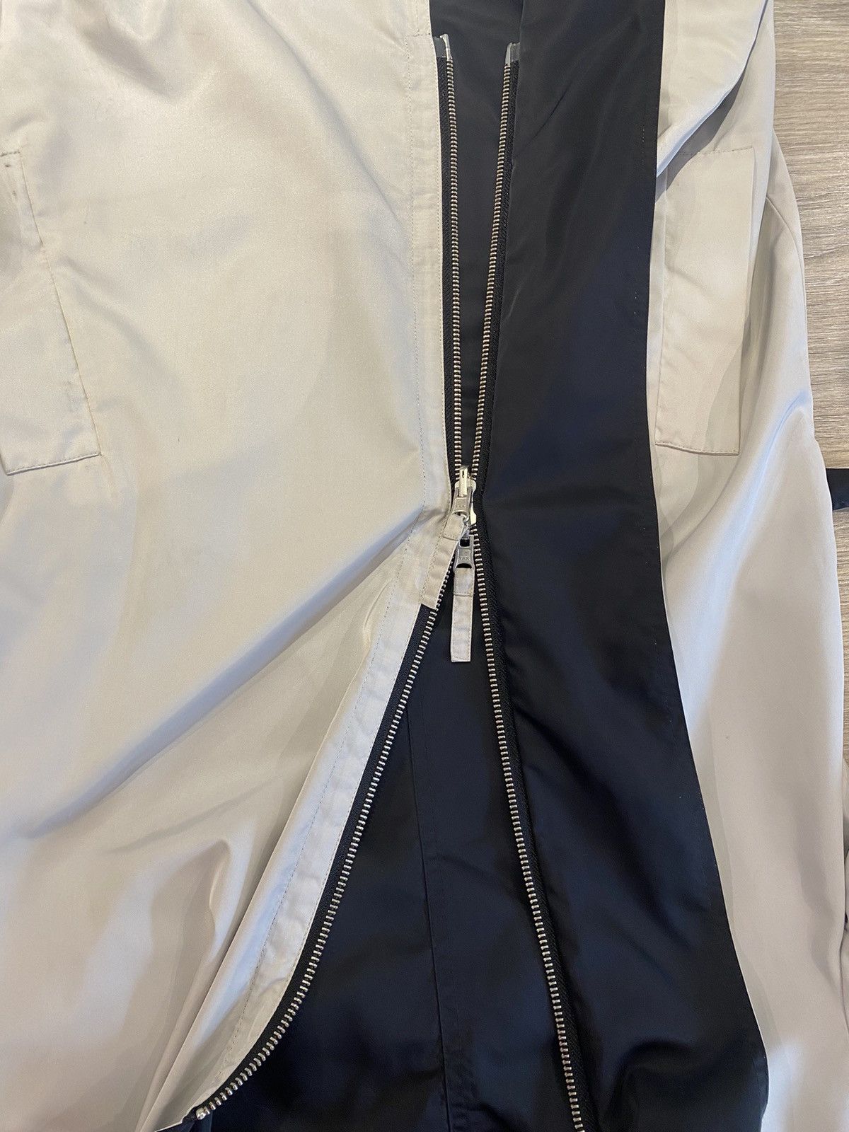 Armani Collezioni Double-sided, reversible Armani trenchcoat Size XS / US 0-2 / IT 36-38 - 3 Thumbnail