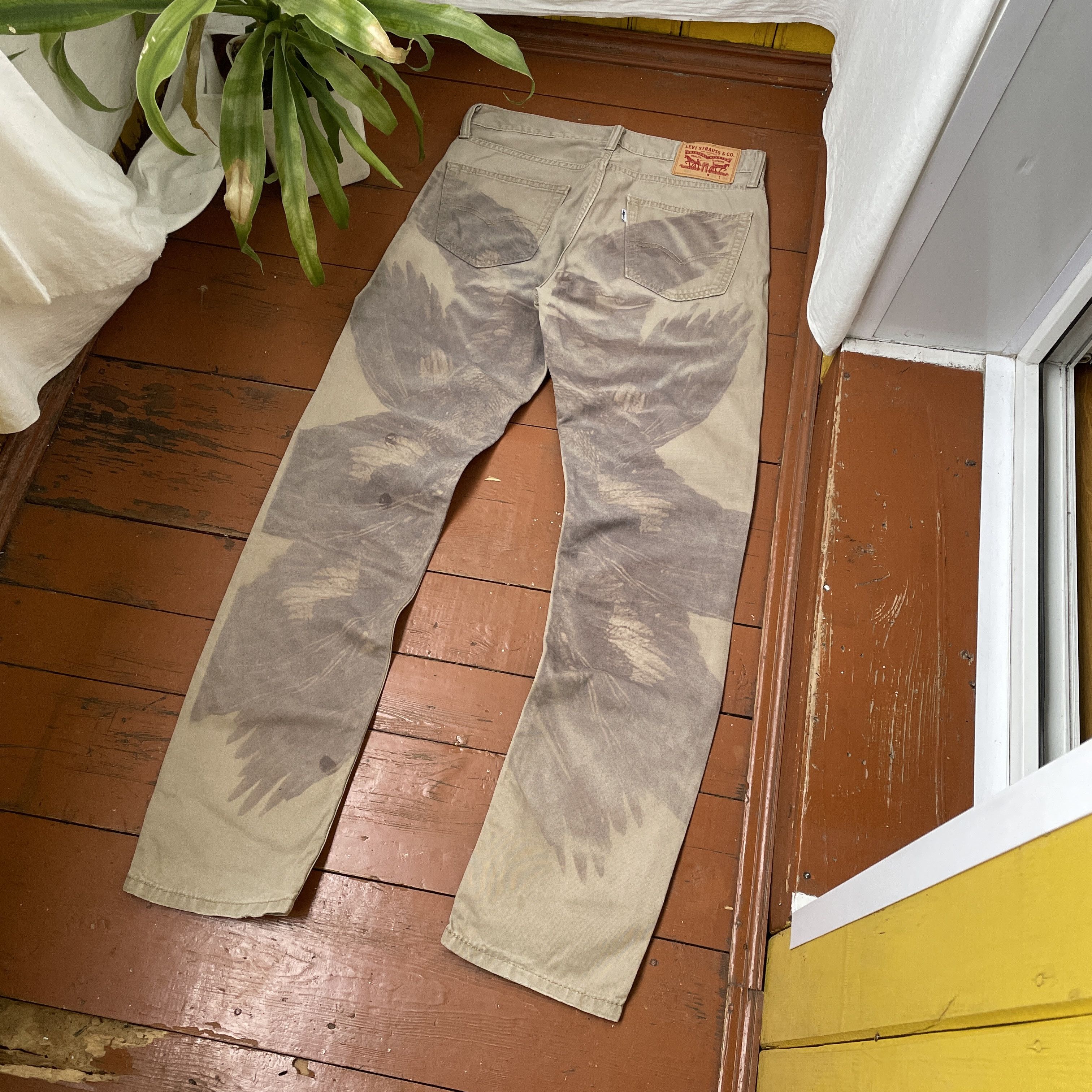 Levi's Wings Art Levi's Custom 1of1 pants Rare opium y2k faded Size US 33 - 3 Thumbnail