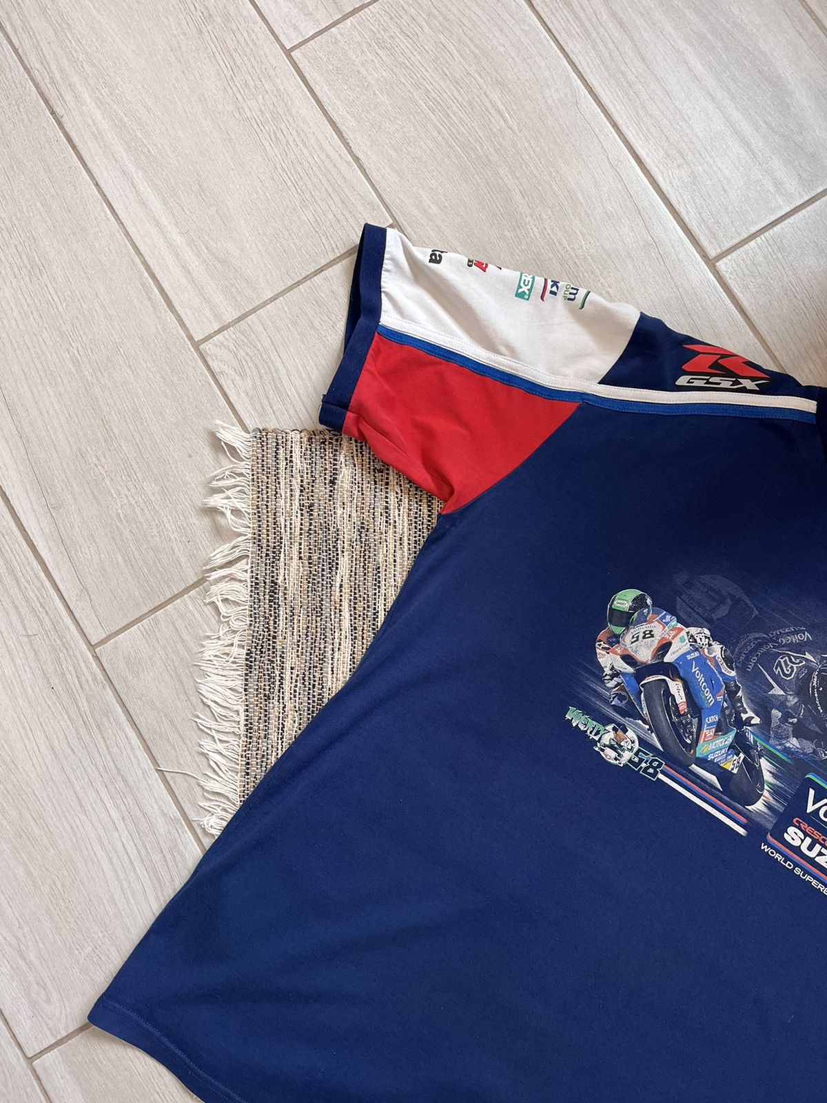 Vintage Vintage Suzuki Racing T-Shirt Motorcycle Japanese Logo Size US XXL / EU 58 / 5 - 6 Thumbnail