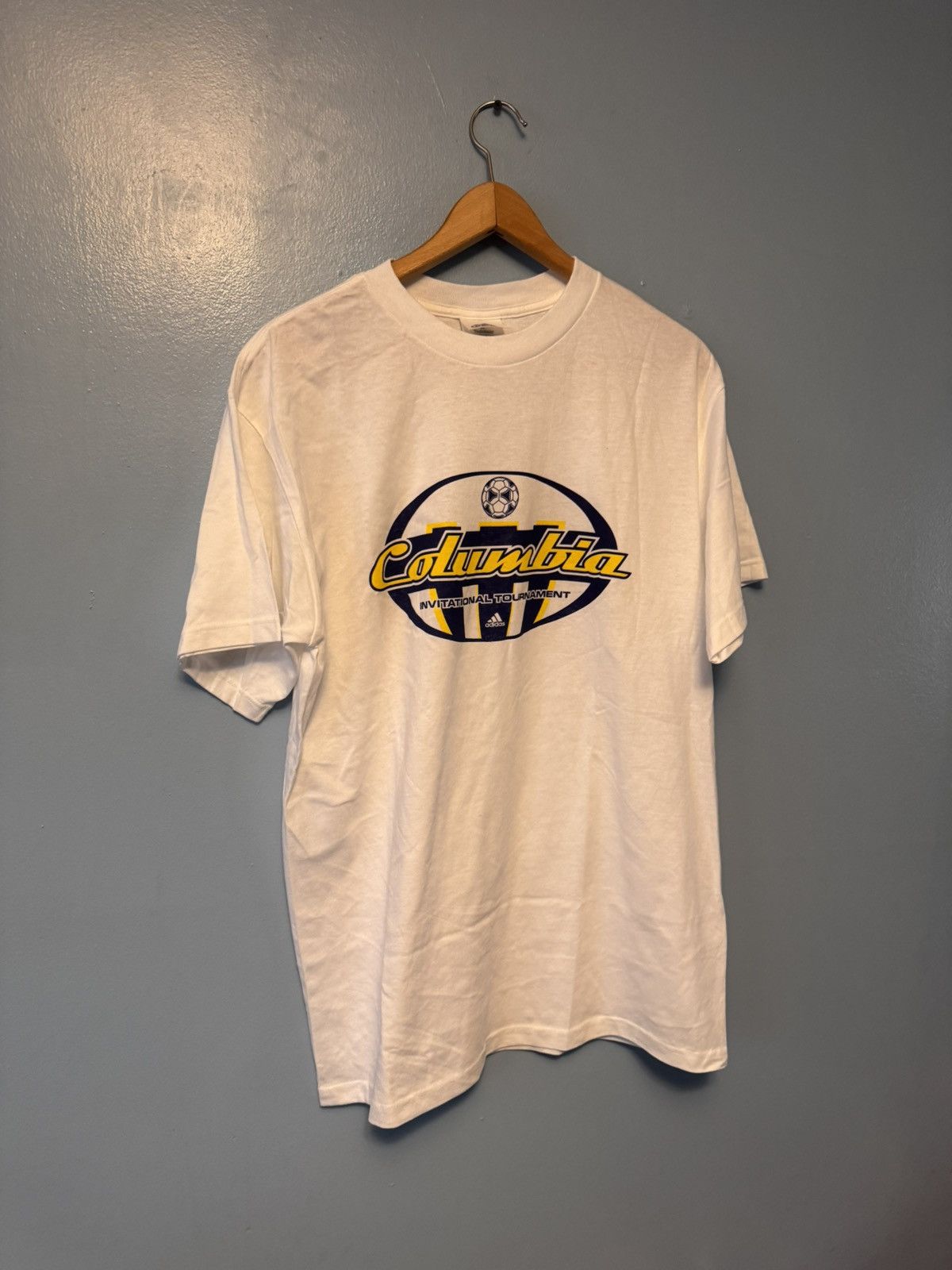 Adidas Vintage Adidas Columbia Soccer short-sleeve T-shirt Size US M / EU 48-50 / 2 - 2 Thumbnail