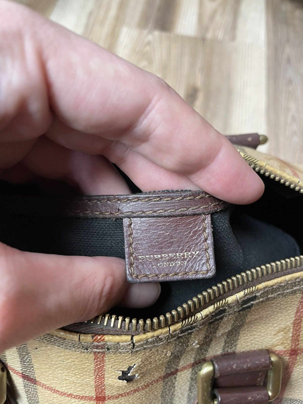 Burberry × Vintage Burberry Boston Nova Check Handbag Size ONE SIZE - 10 Thumbnail