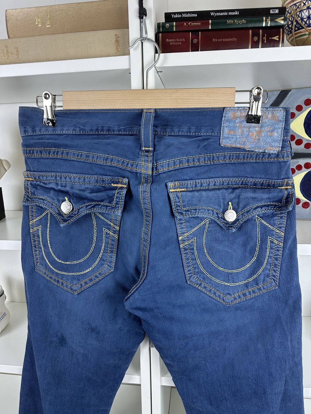 True Religion True Religion blue denim jeans Size US 33 - 2 Thumbnail