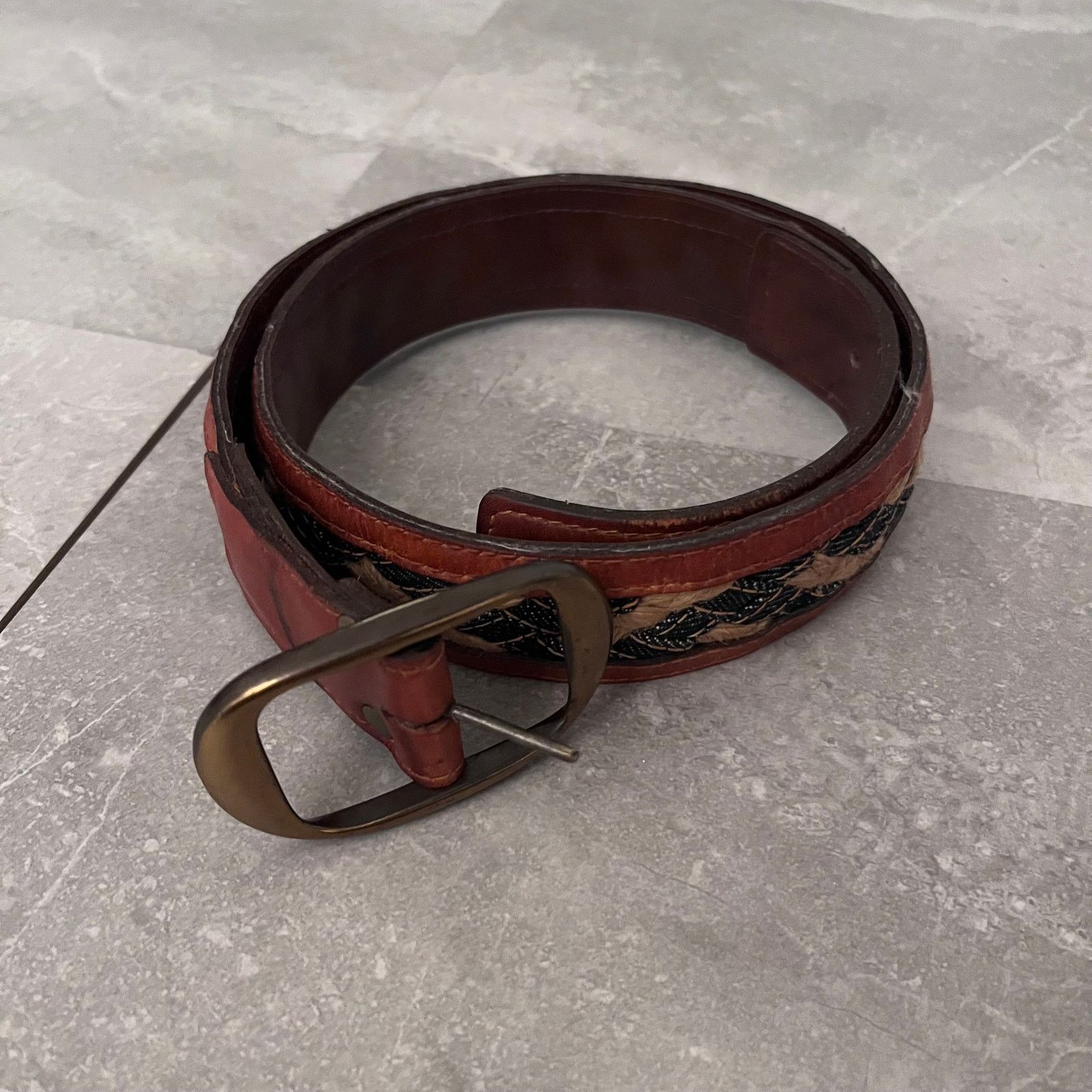 Levi's Vintage Levi’s Leather Woven Belt – Size 34 – Buckle 1990 Size ONE SIZE - 1 Thumbnail