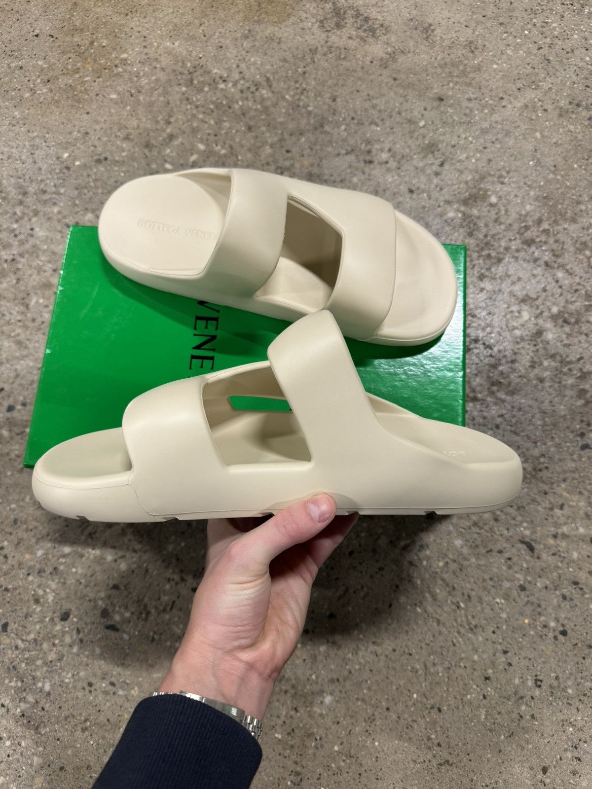 Bottega Veneta Bottega Veneta Rubber Band Slide Sandals NEW 600$ Size US 8 / EU 41 - 4 Thumbnail