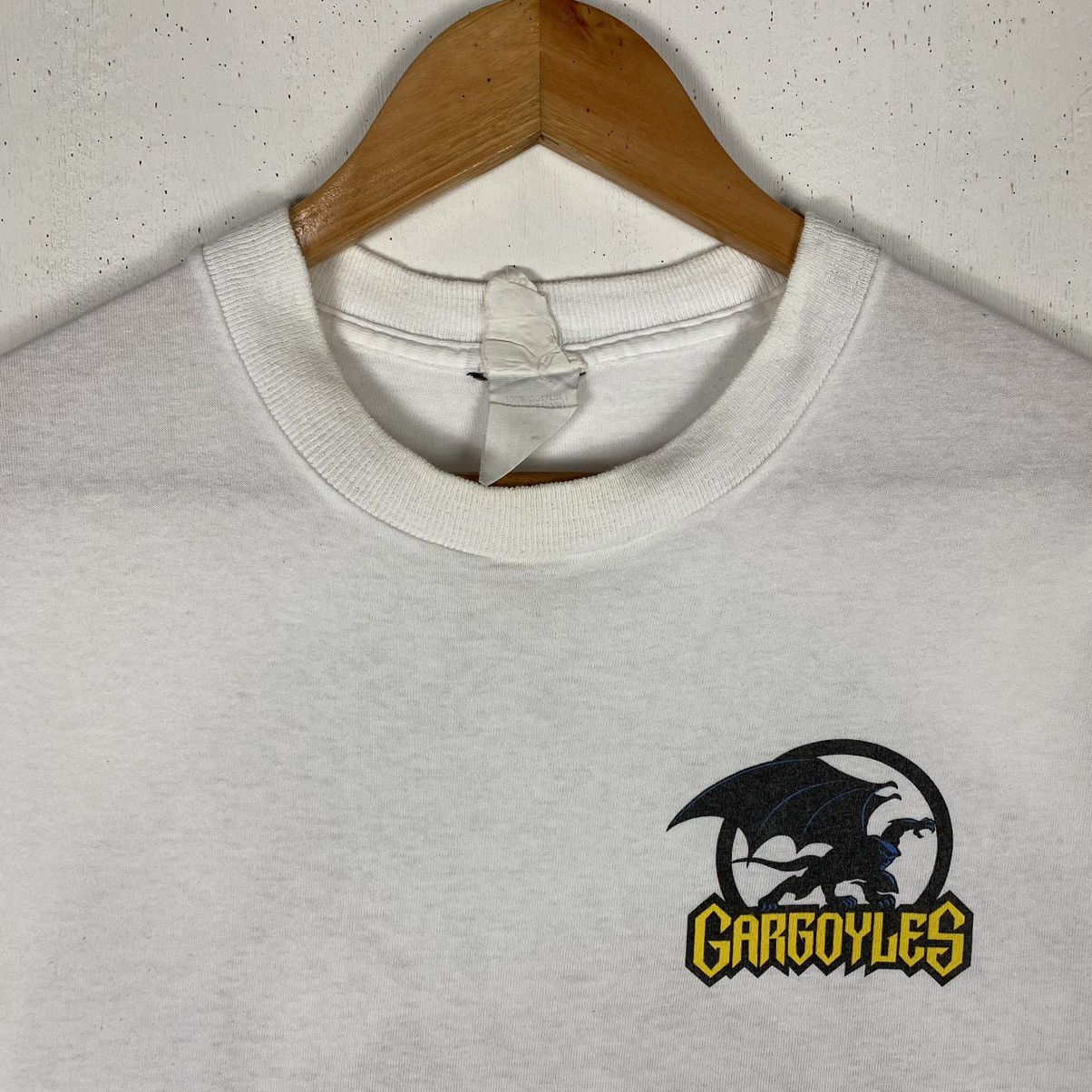 Disney × Vintage VINTAGE 90's GARGOYLES BROOKLYN CITY OF NEW YORK CARTOON TEE Size US L / EU 52-54 / 3 - 5 Thumbnail